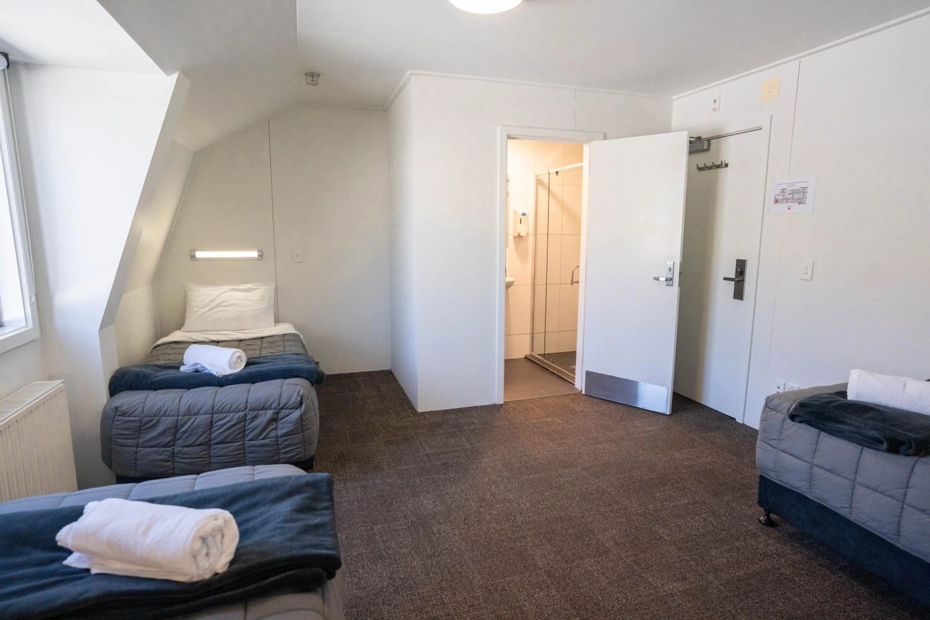 Bathroom, Bed in The Brownston Hostel