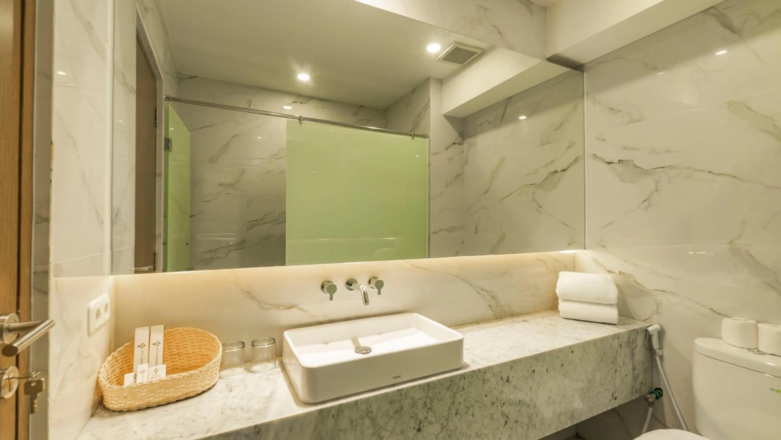 Bathroom in City of Aventus Hotel - Denpasar