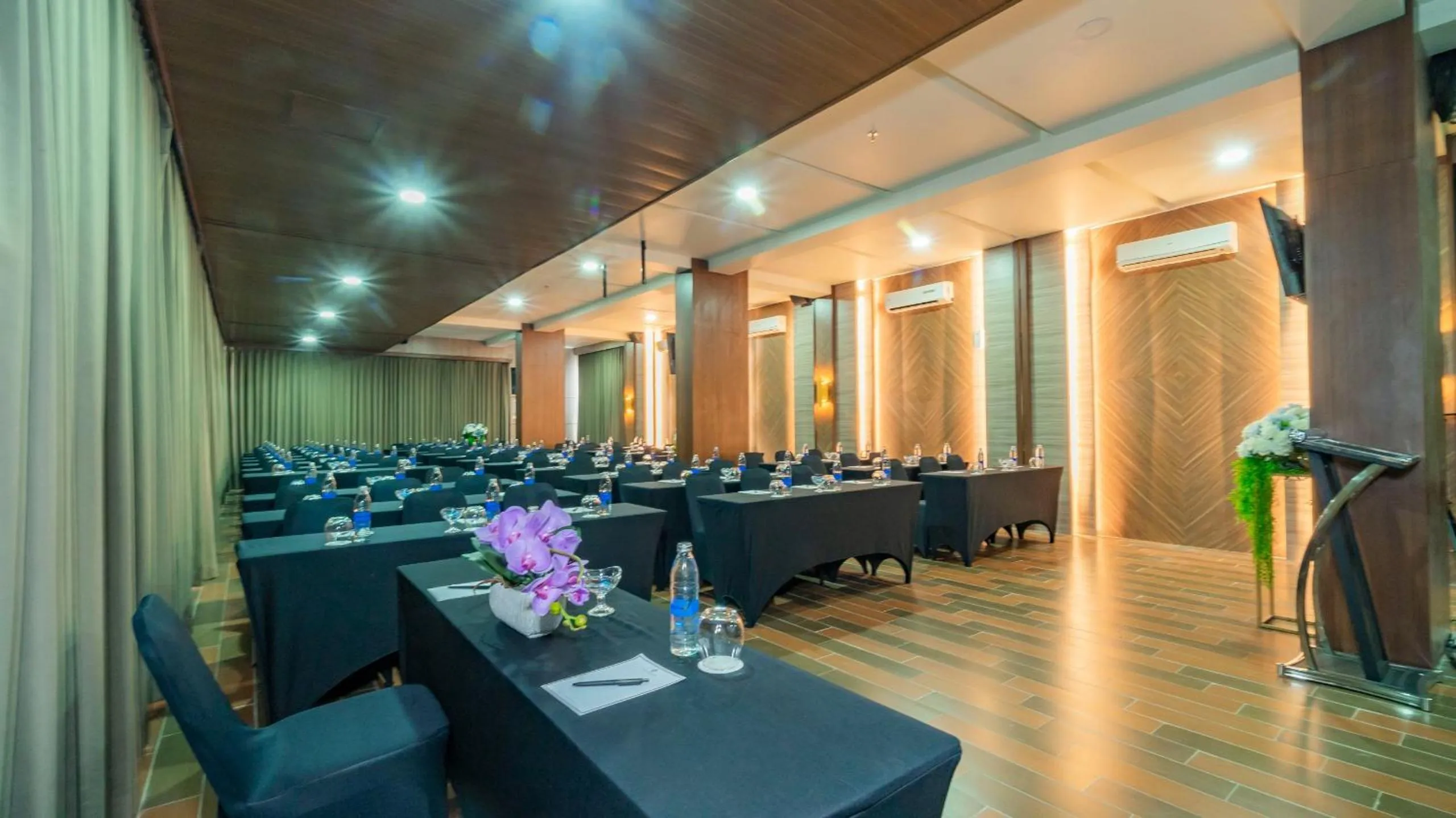 Meeting/conference room in City of Aventus Hotel - Denpasar