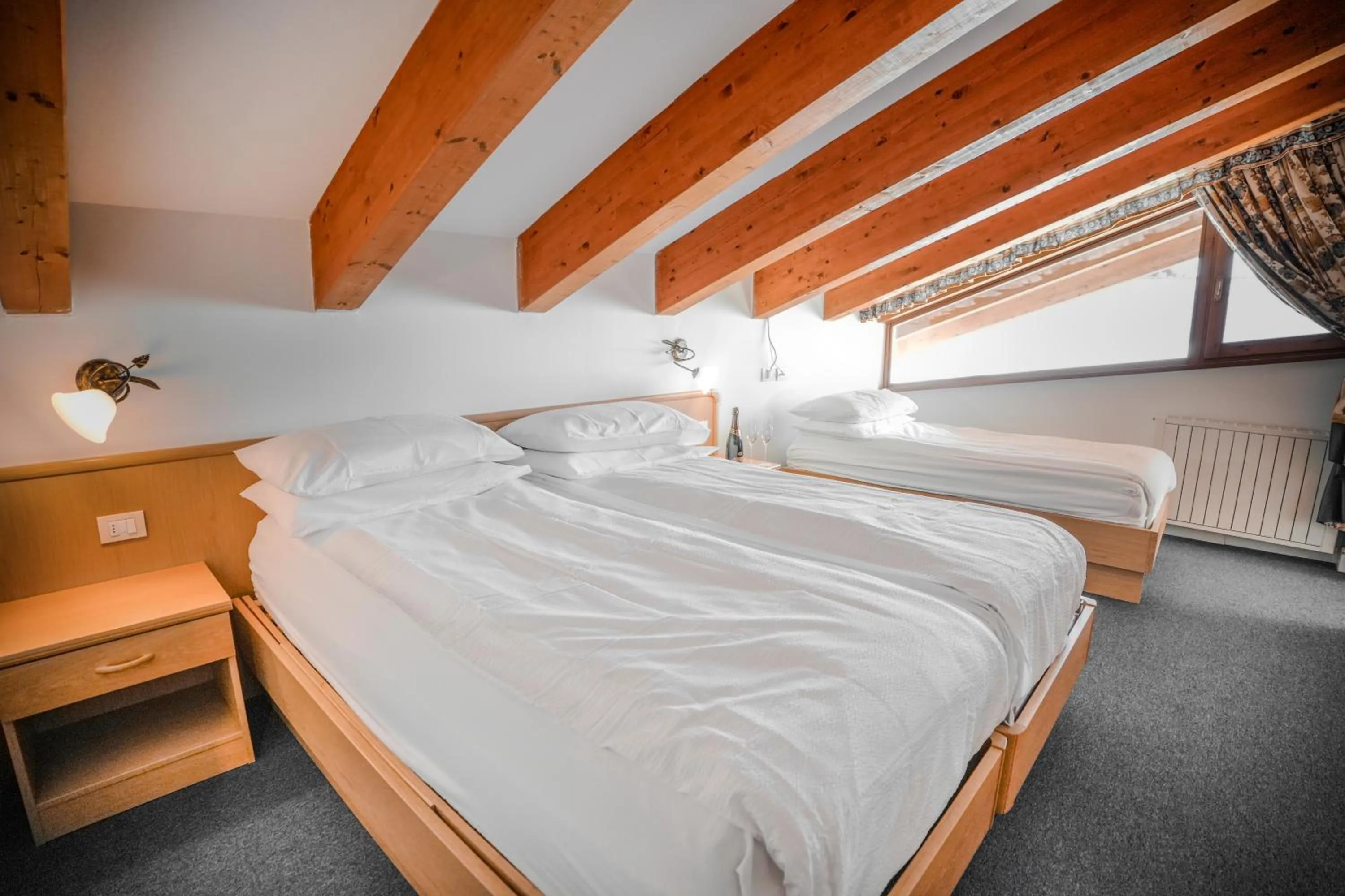 Bedroom, Bed in Hotel Fortini