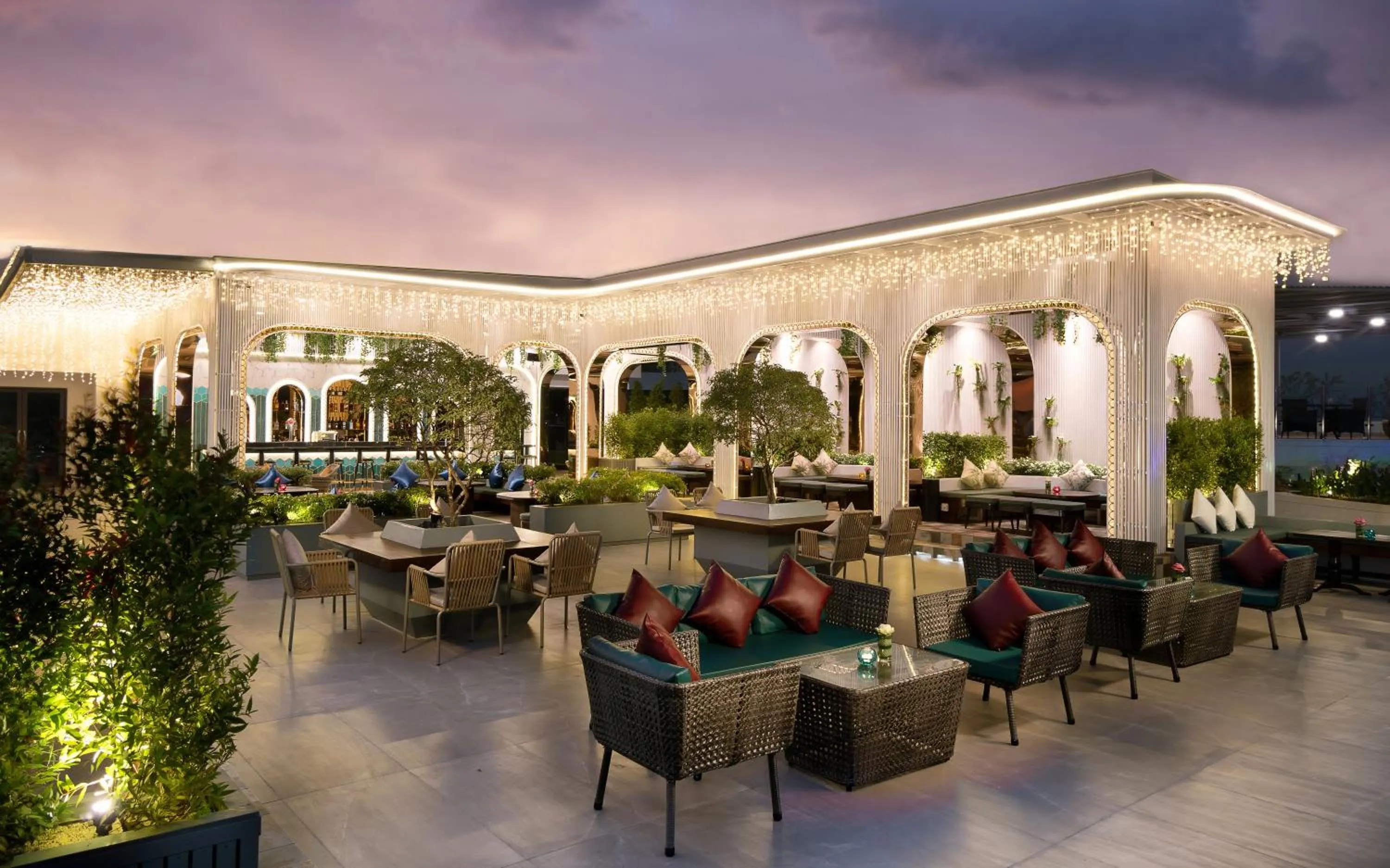 Lounge or bar in Koulen Central Hotel