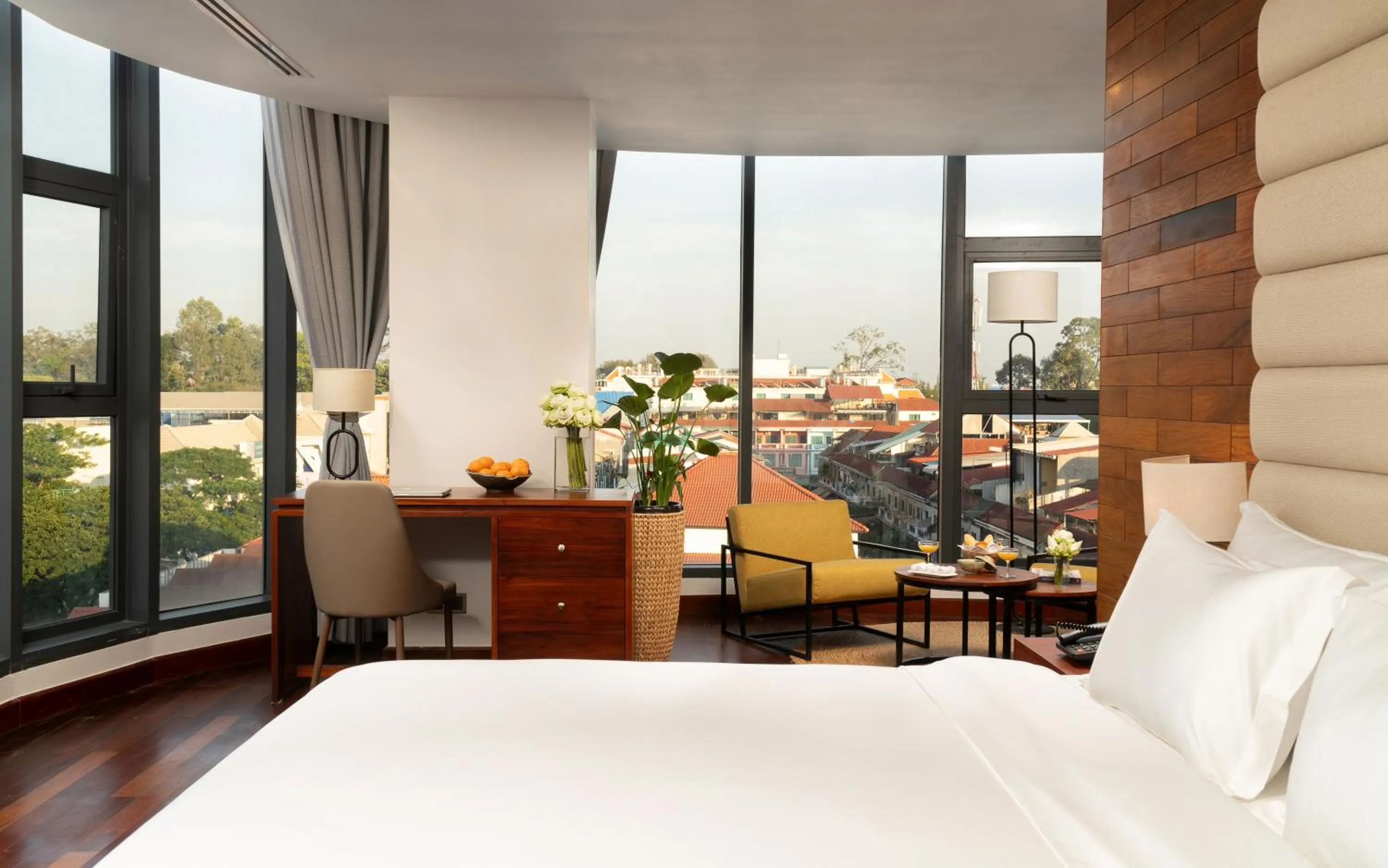 Bedroom, Bed in Koulen Central Hotel