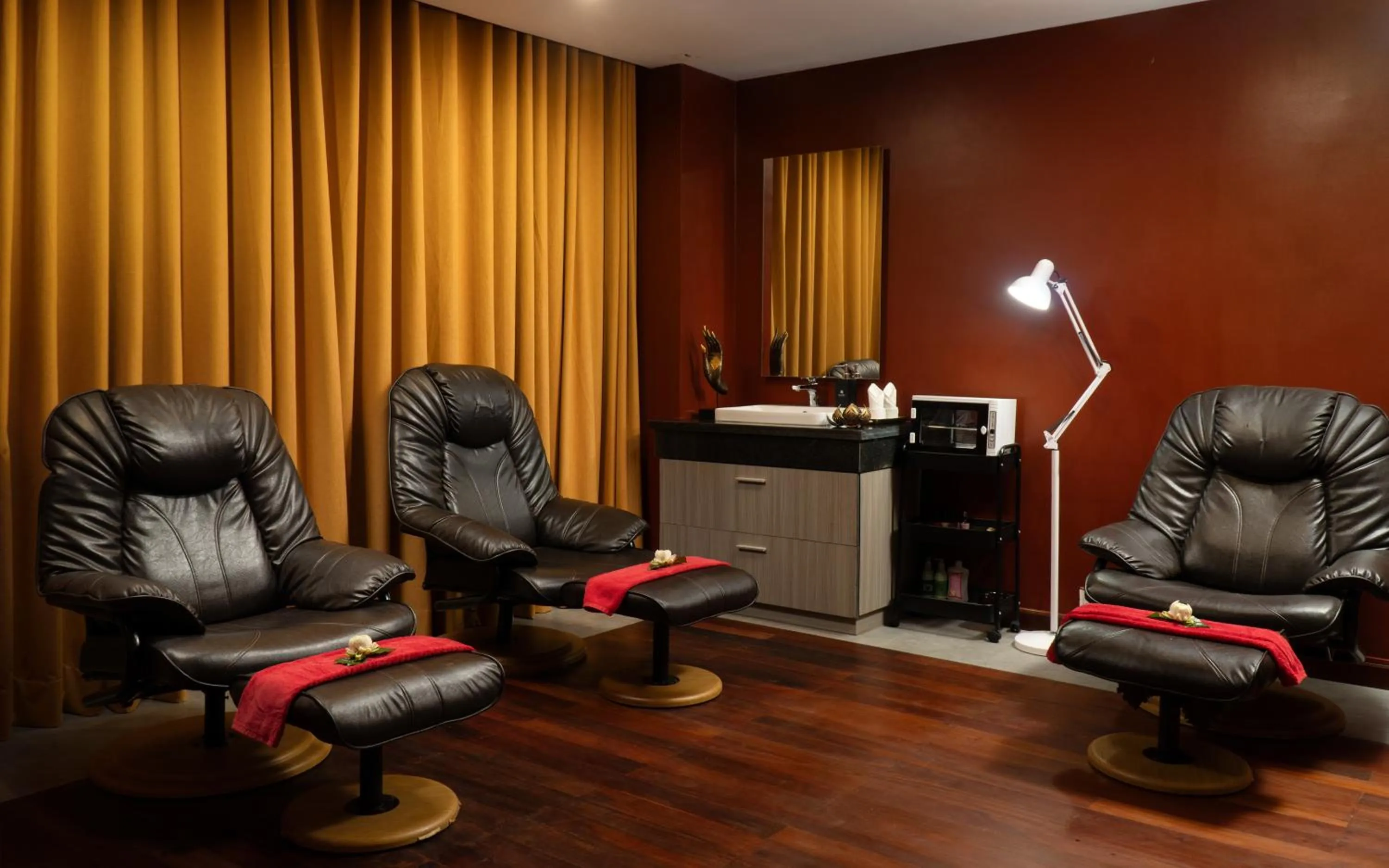 Spa and wellness centre/facilities in Koulen Central Hotel