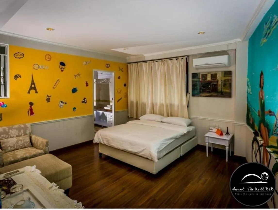 Bed in Around The World Bed and Breakfast