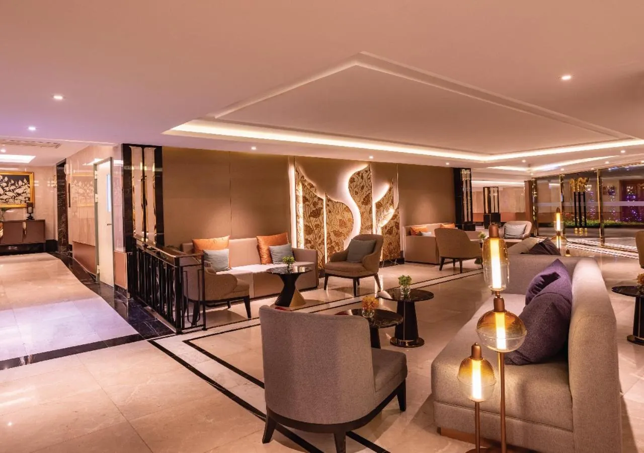 Lobby or reception, Bed in SAMALA Hotel Bangkok