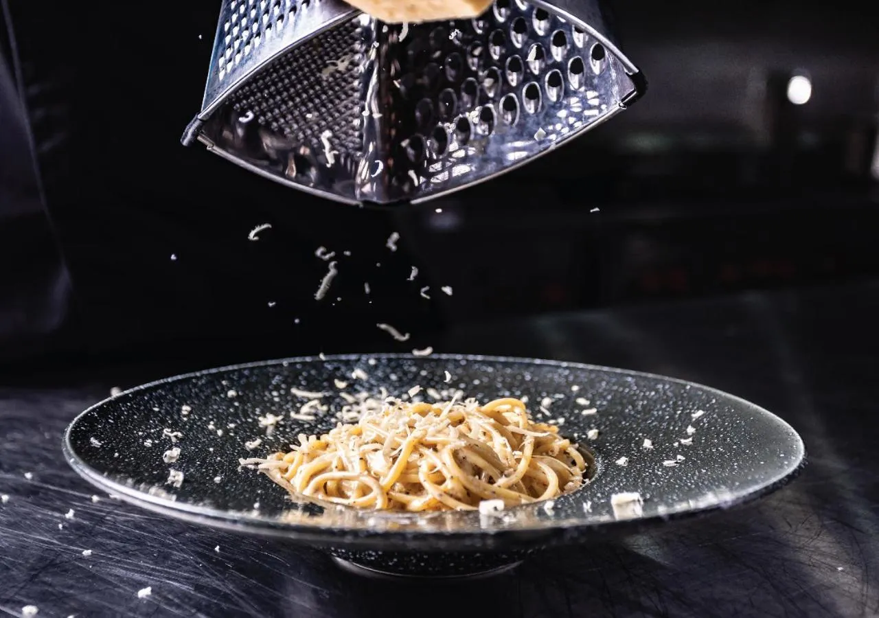 Restaurant/places to eat in SAMALA Hotel Bangkok