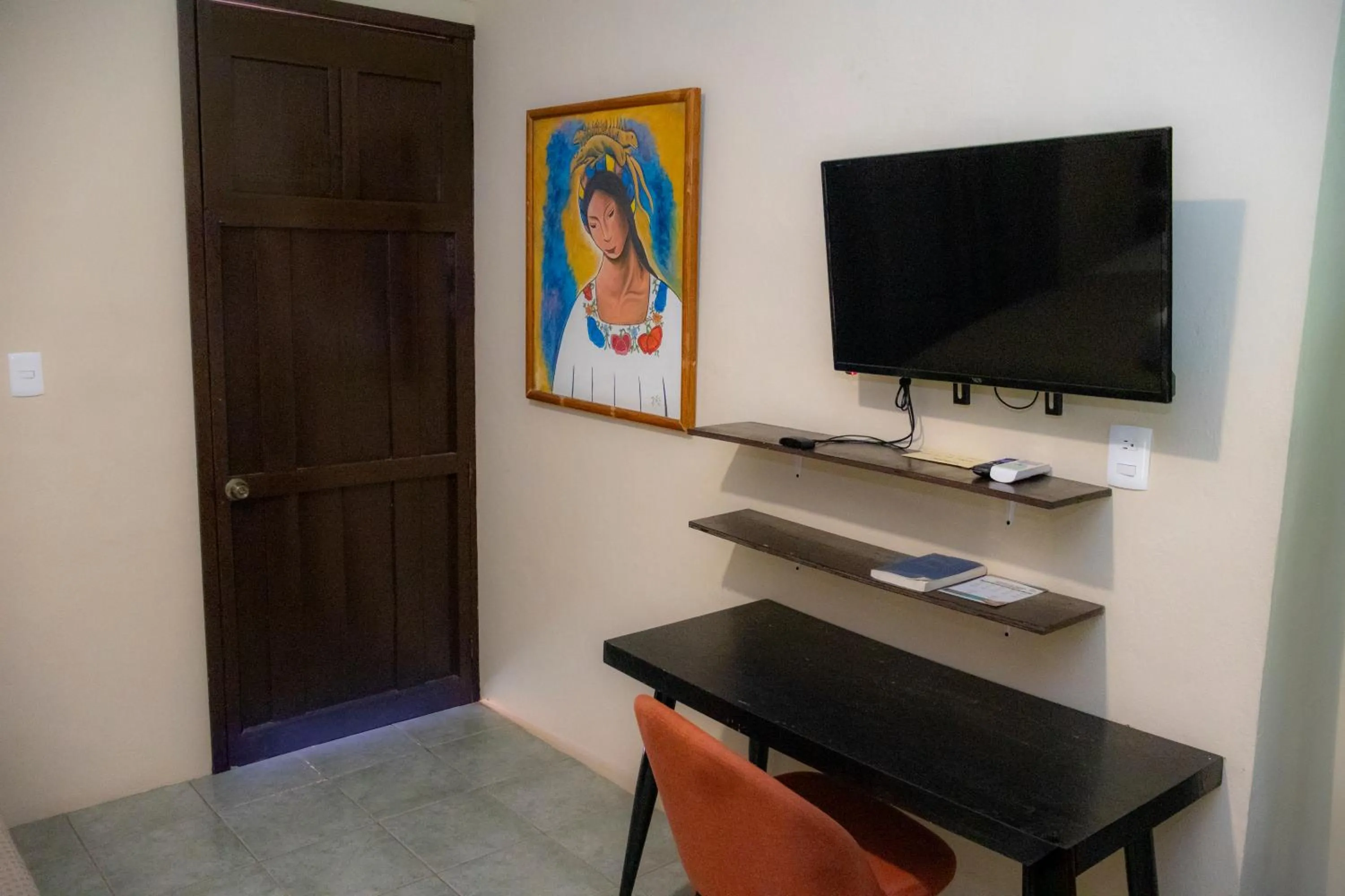 TV and multimedia in Ammare Hotel Boutique