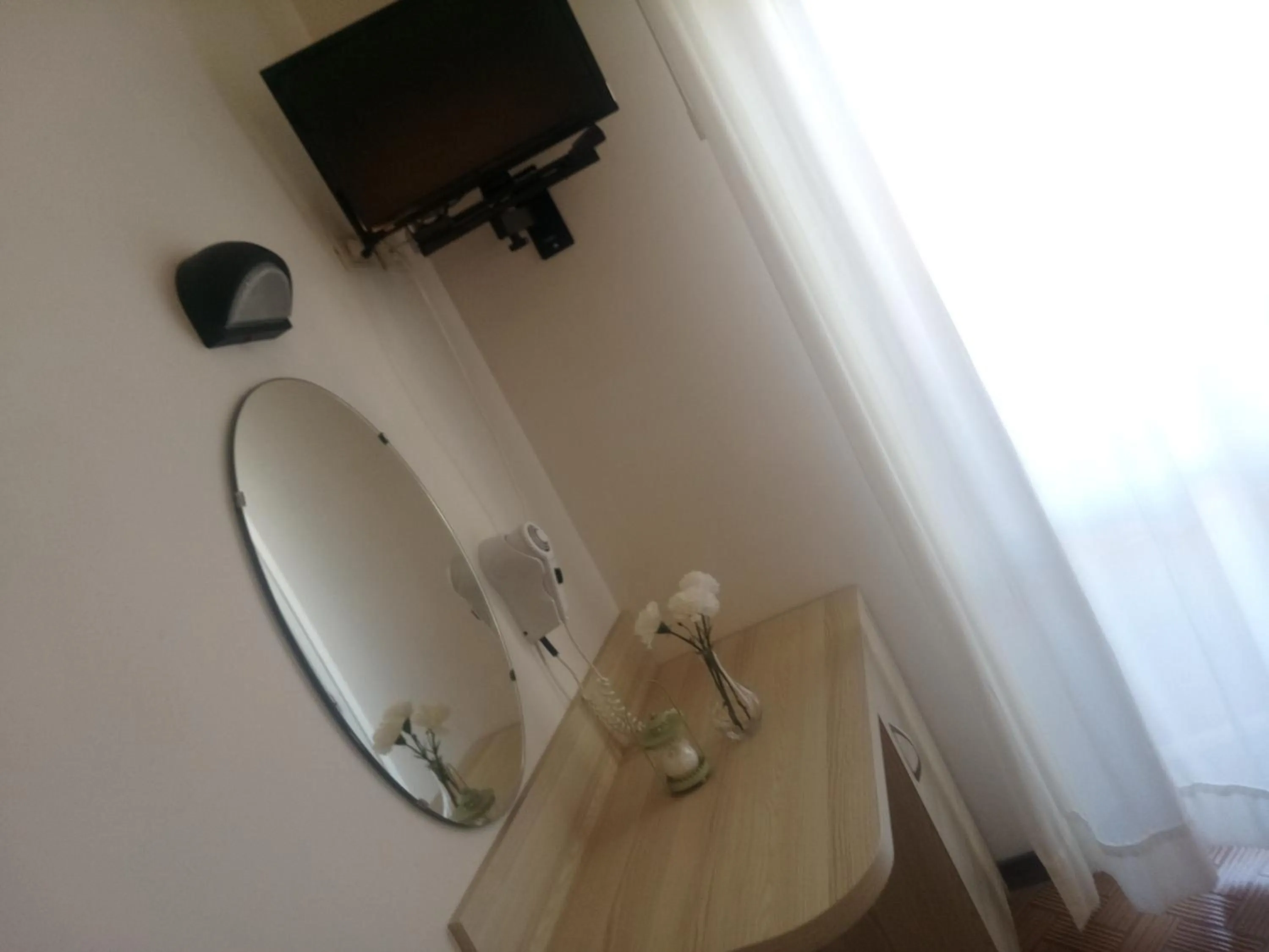 TV and multimedia in Hotel Welt