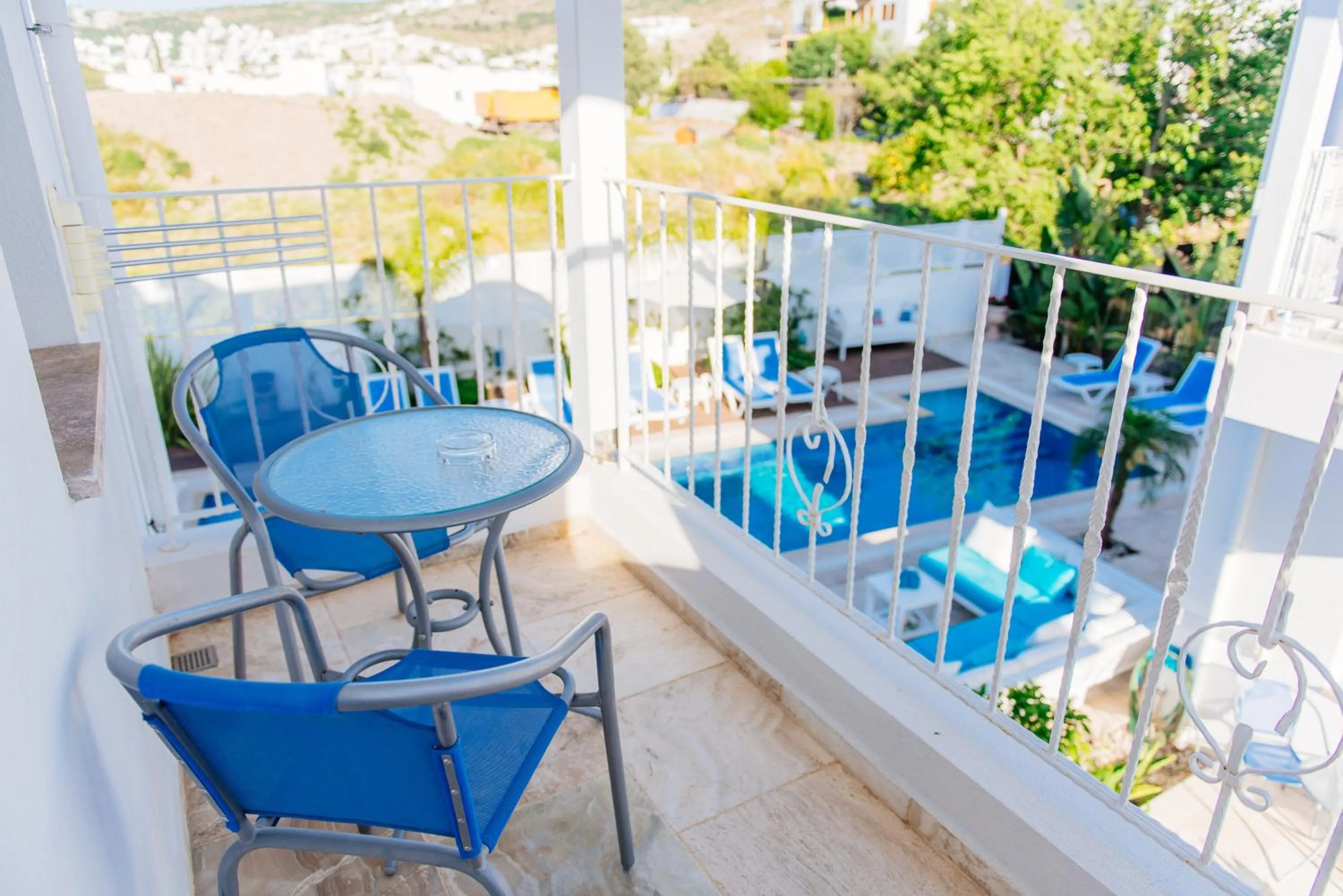 Garden view in Via Farilya Hotel