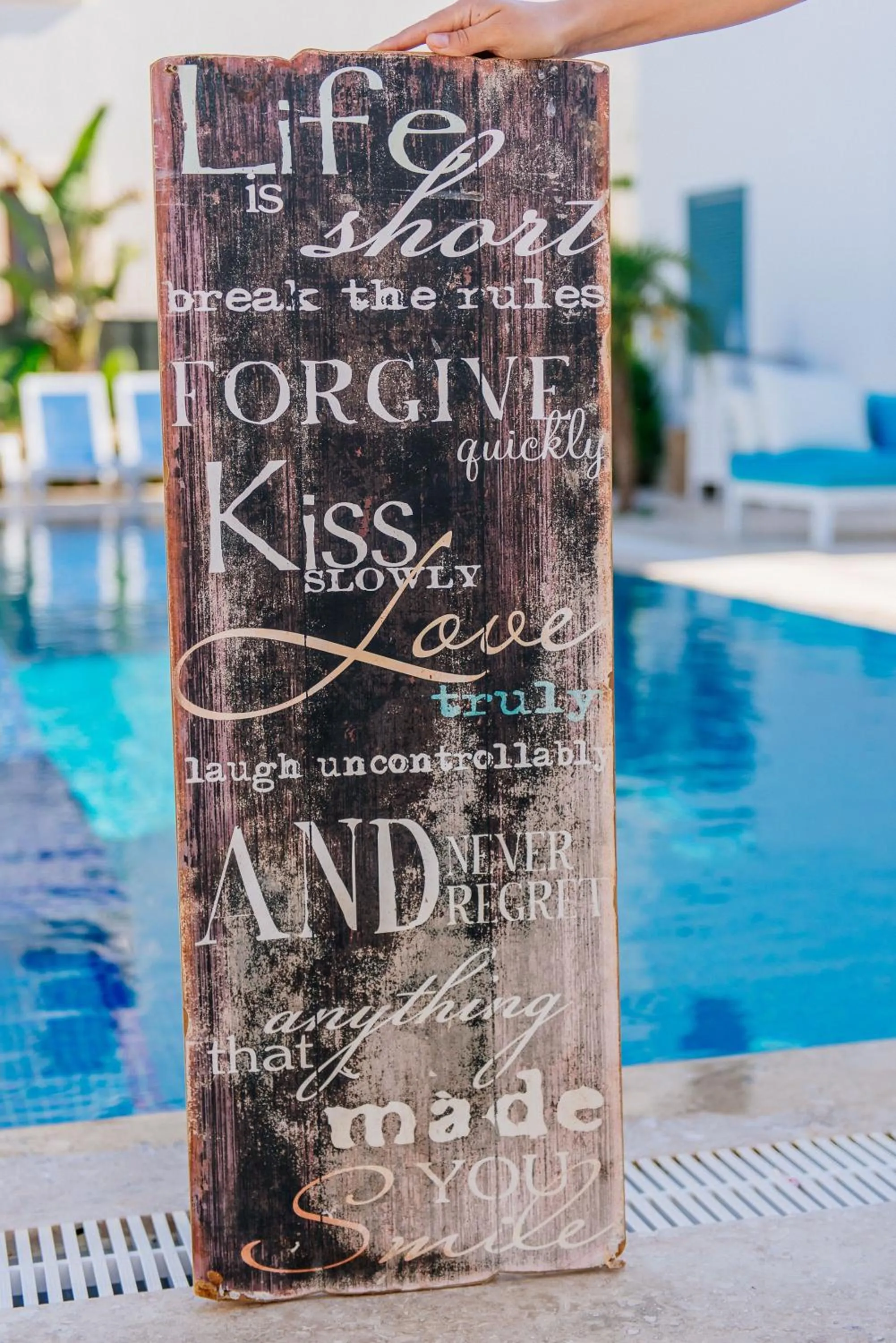 Decorative detail in Via Farilya Hotel