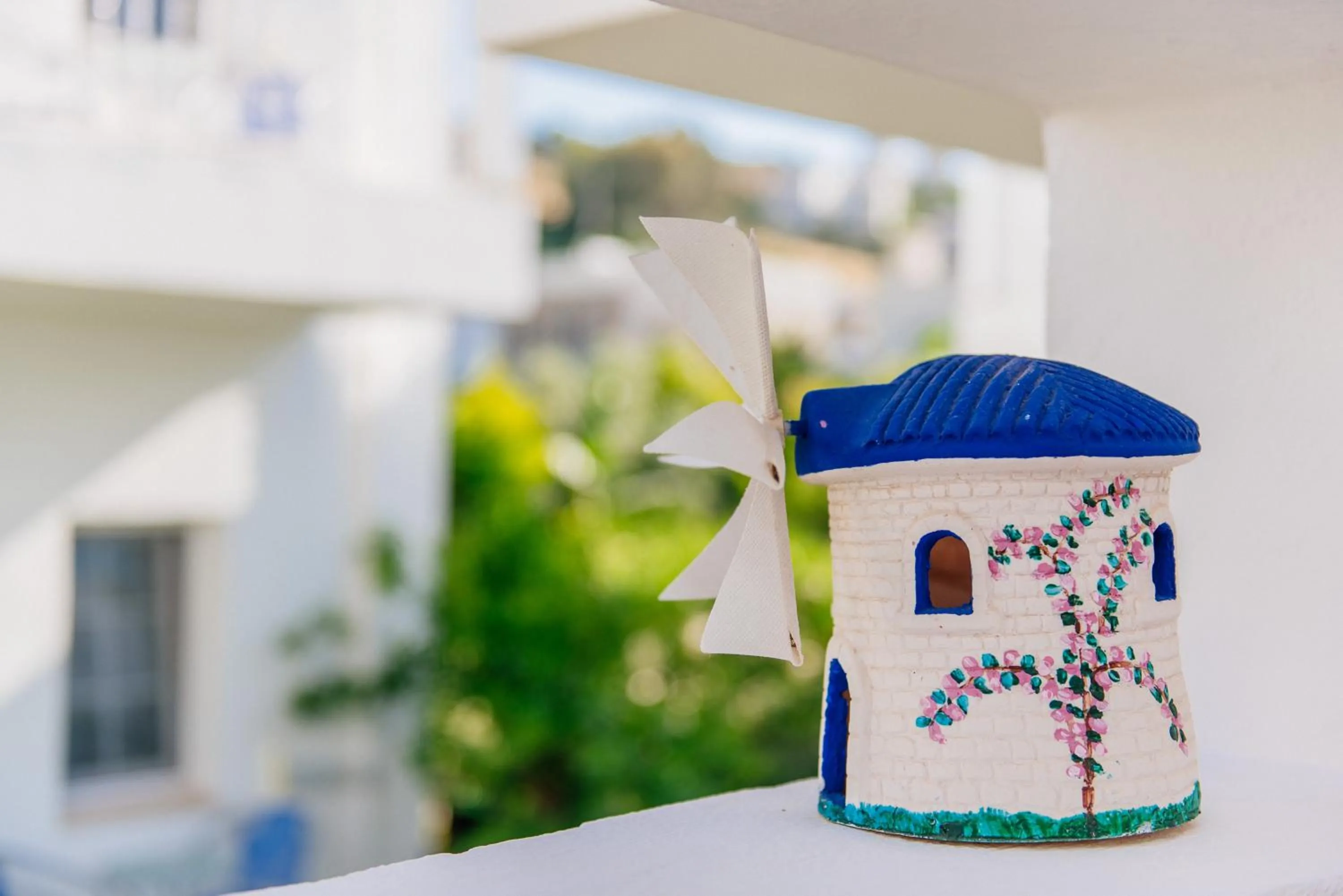 Decorative detail in Via Farilya Hotel