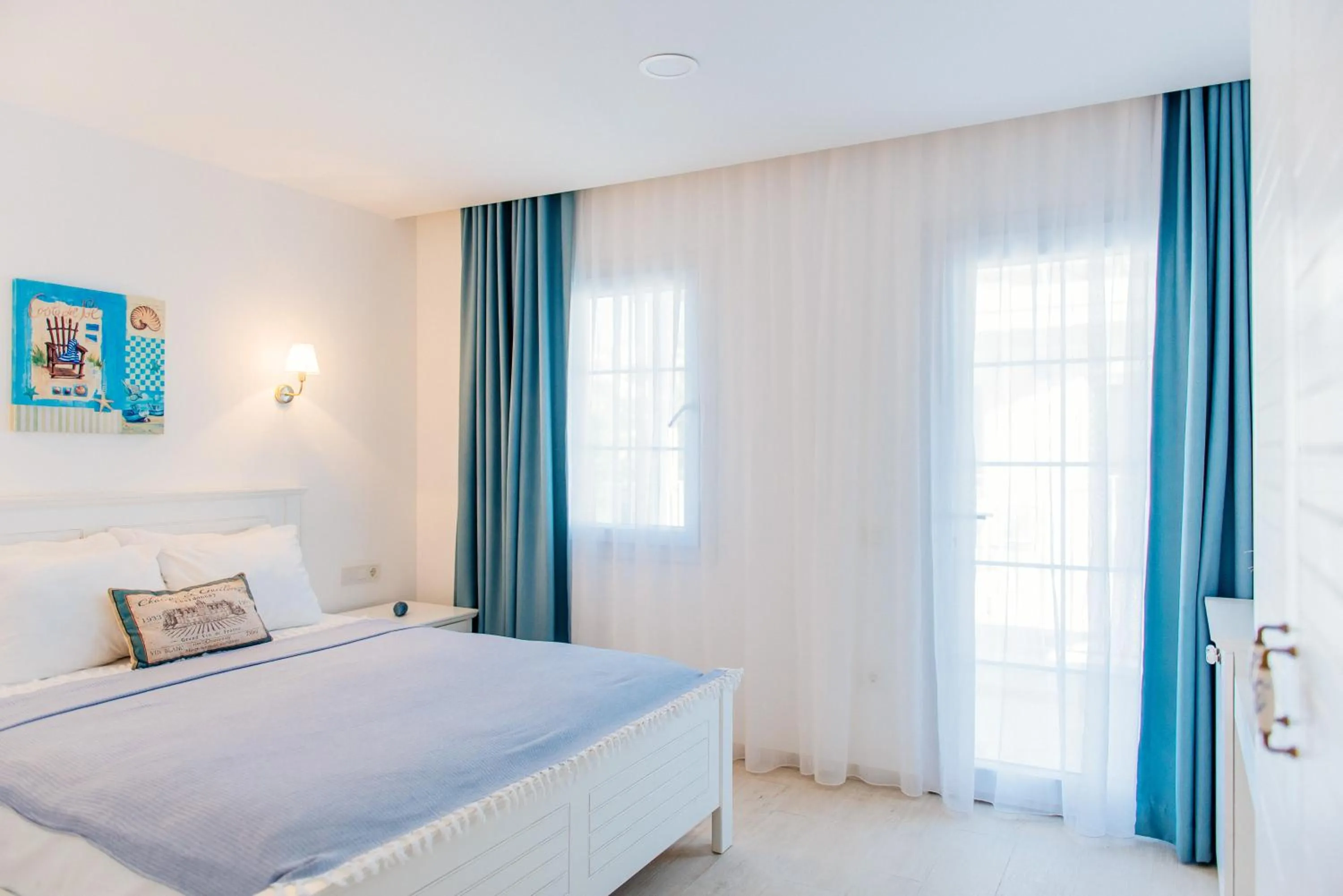 Photo of the whole room in Via Farilya Hotel