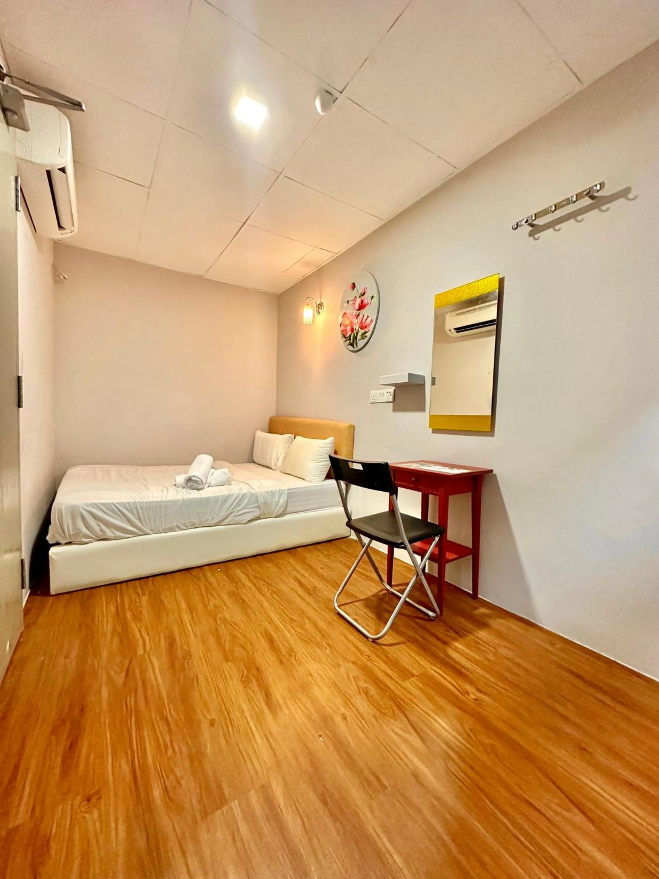 Bedroom in Dingdong Homes Hotel