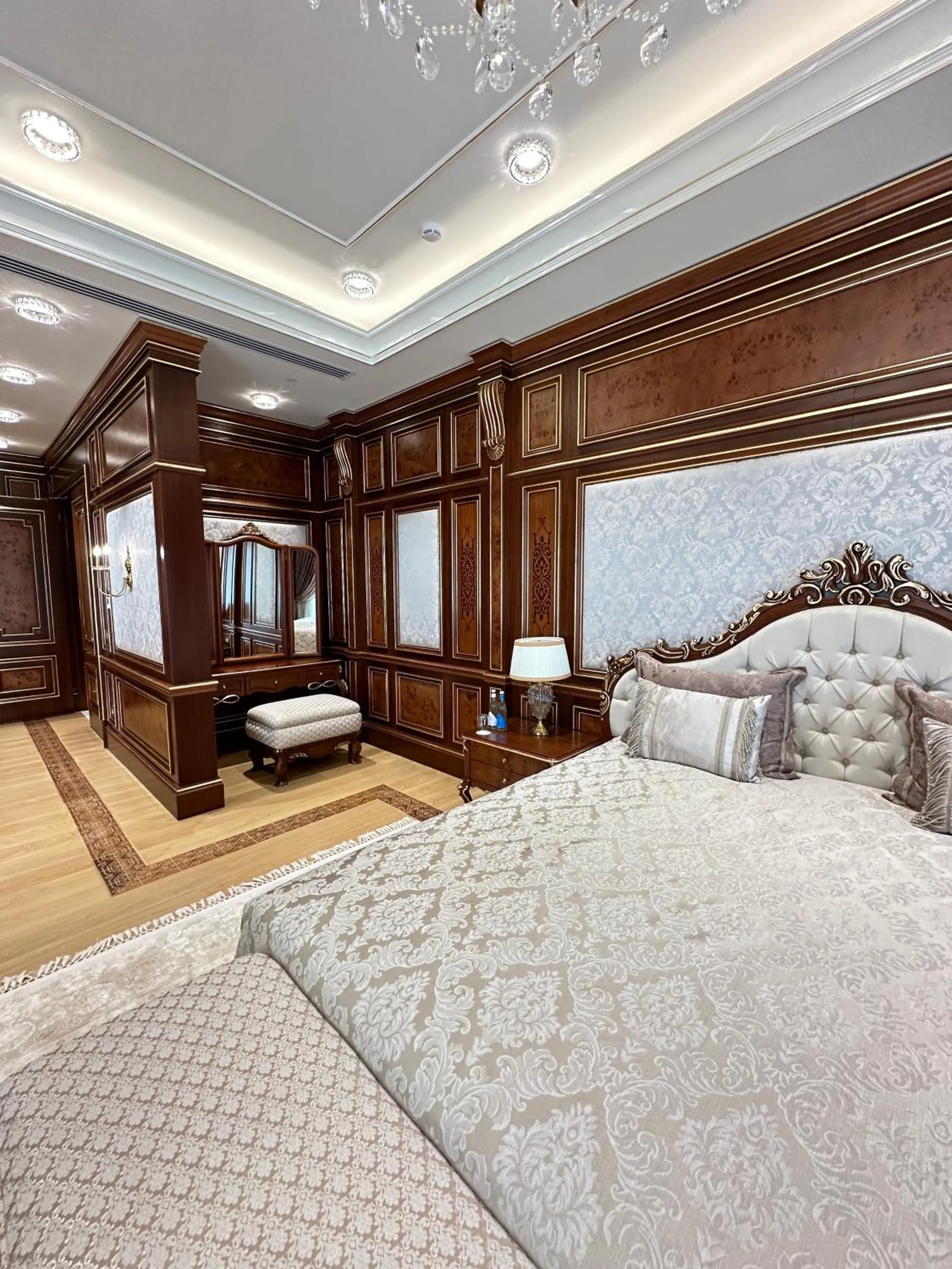 Bed in T-CITY PRESIDENTIAL HOTEL