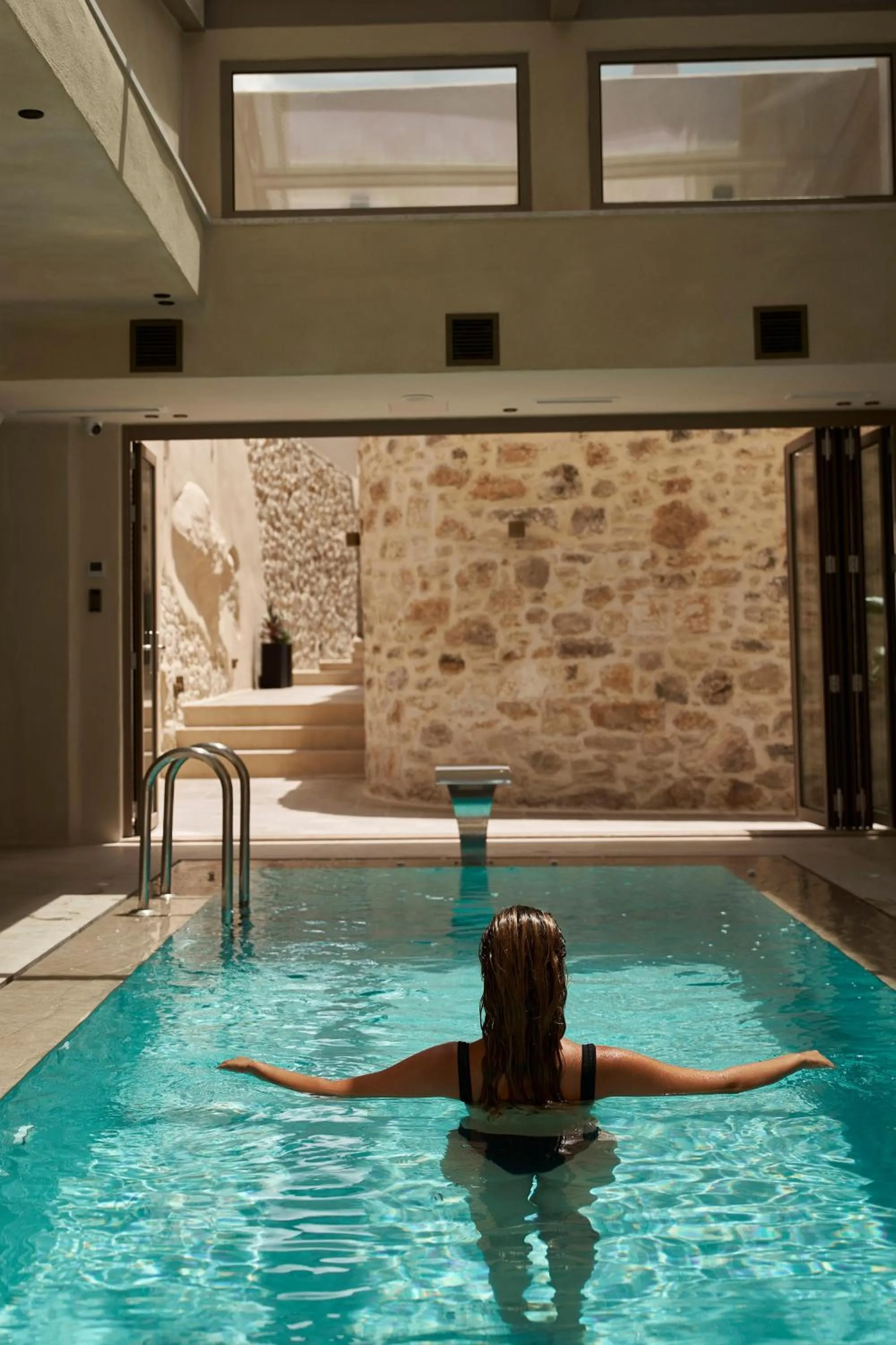 Swimming pool in Manili Boutique Suites & Villas