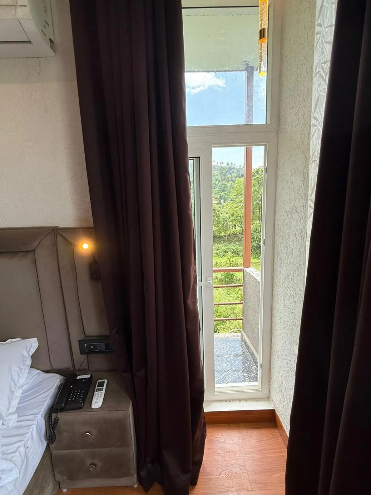 Bed in The Blossom Glee