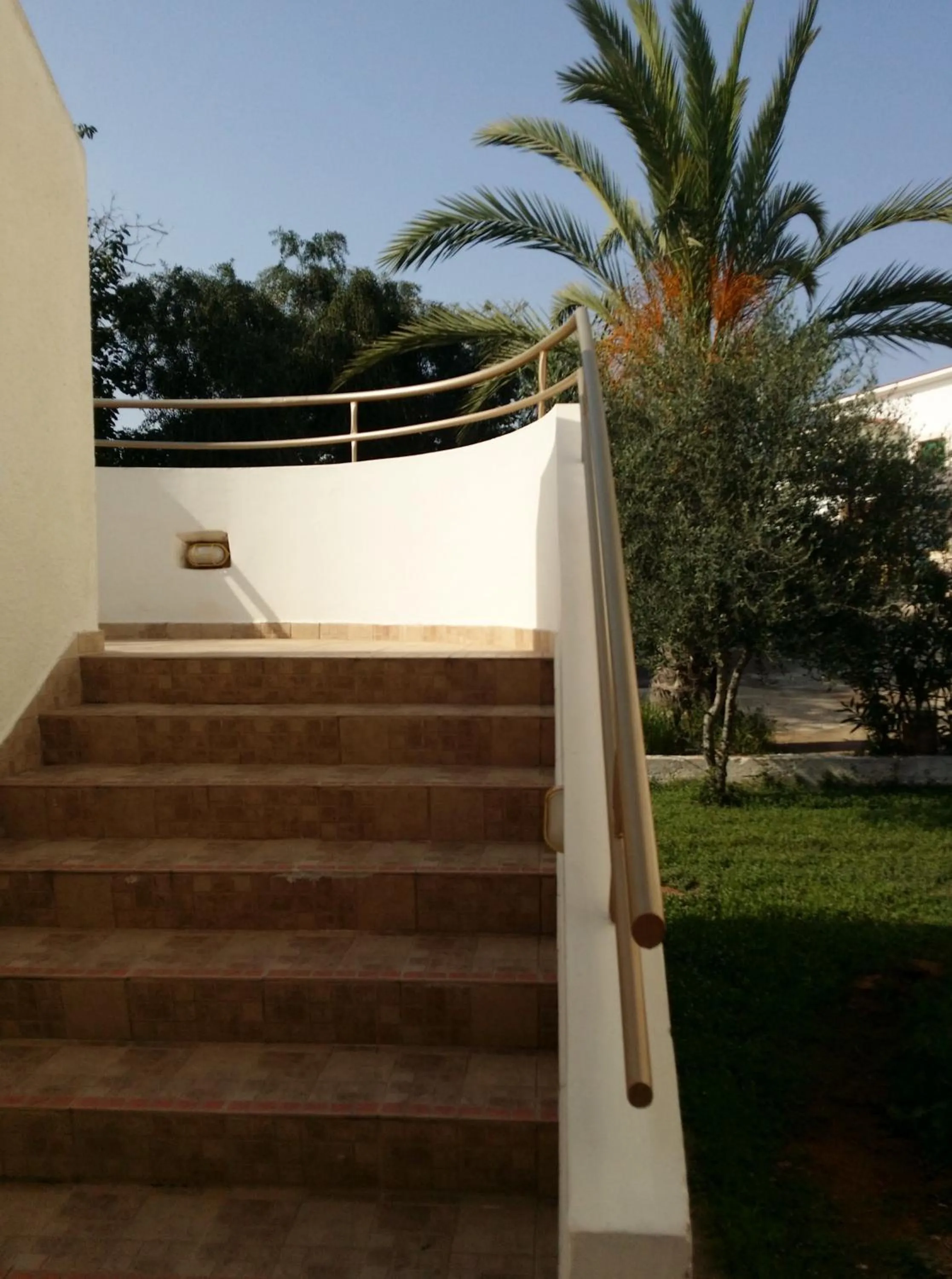 Day in Kkaras Hotel 3 Star