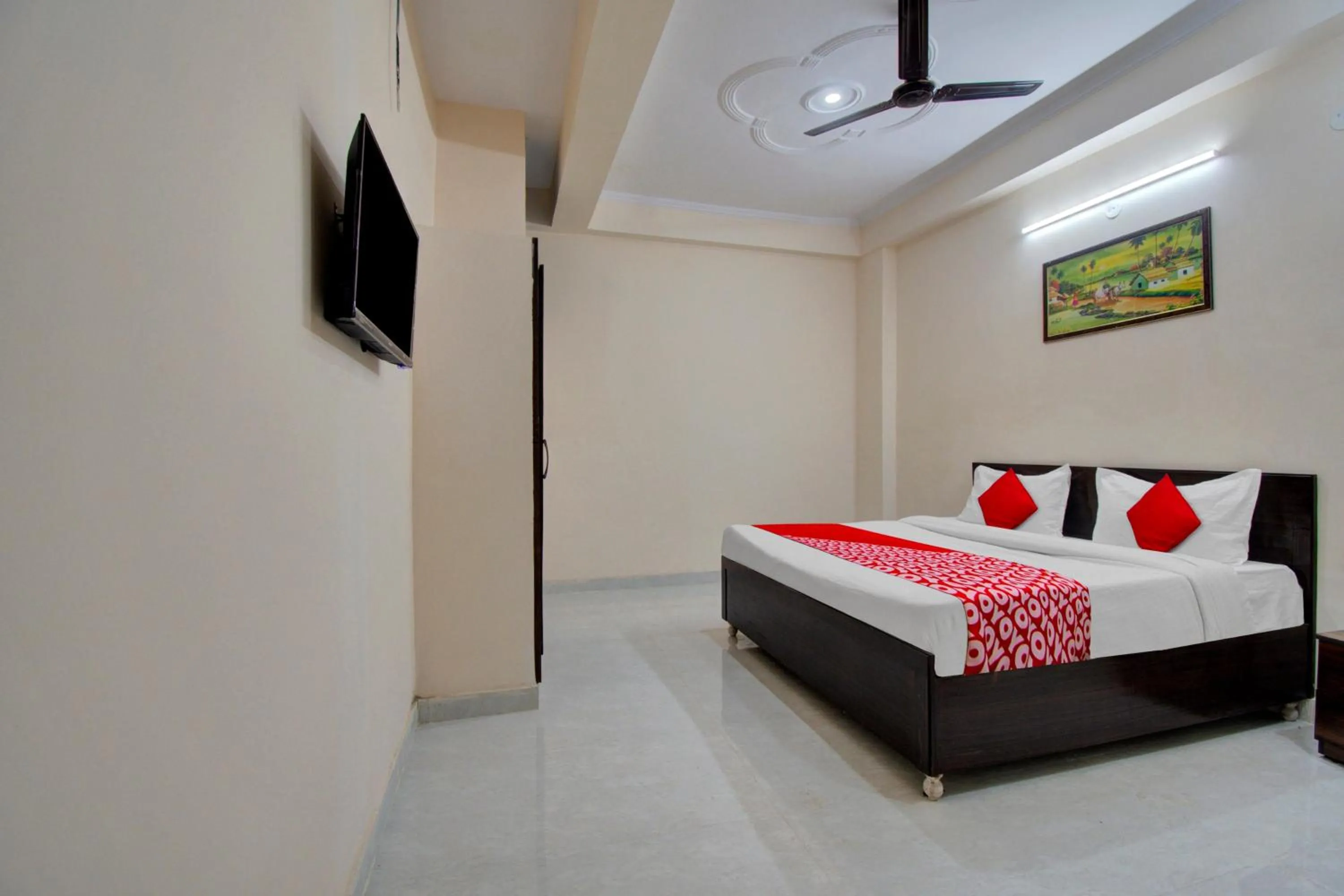 Bedroom, Bed in Hotel O Shree Shyam Palace