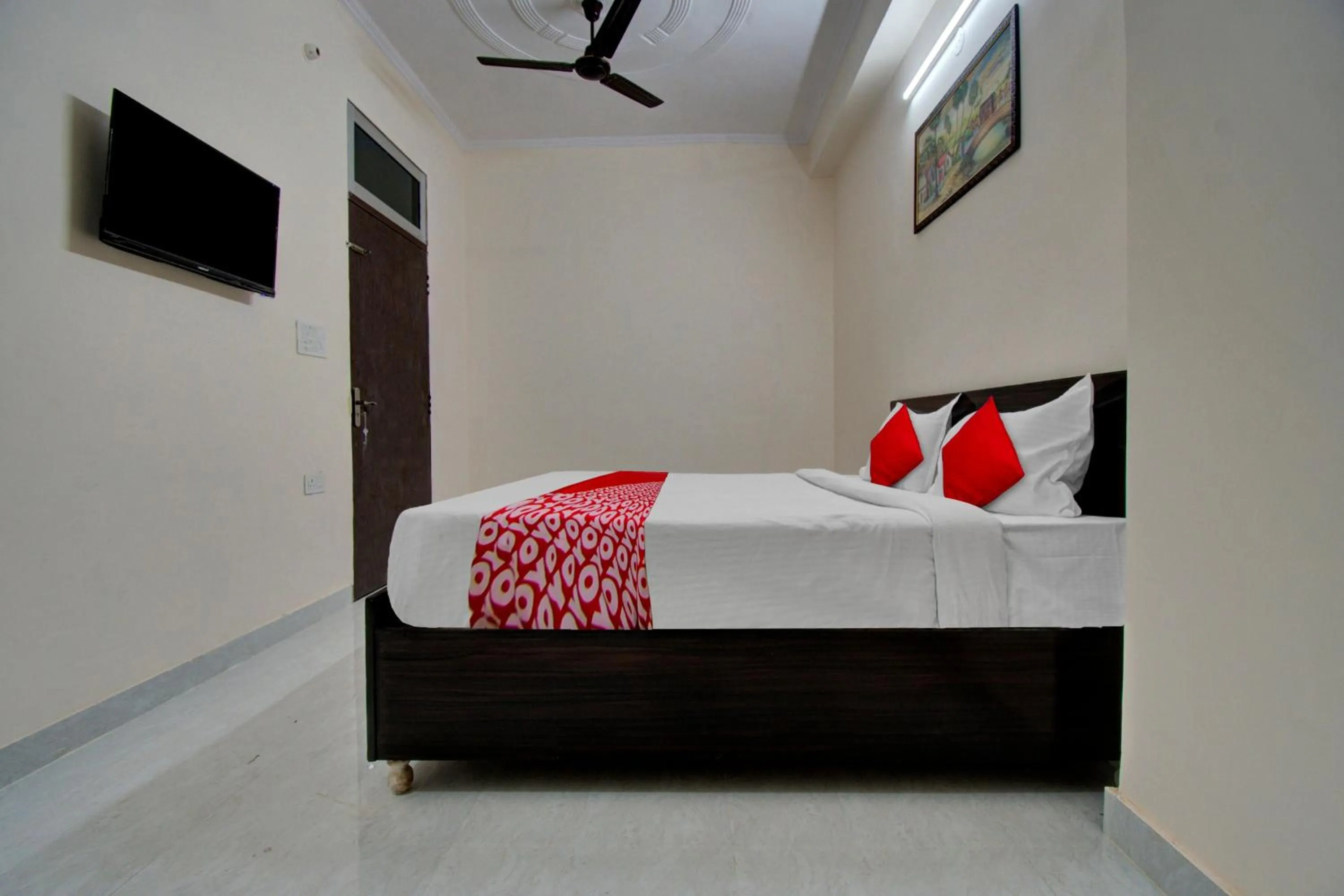Bedroom, Bed in Hotel O Shree Shyam Palace