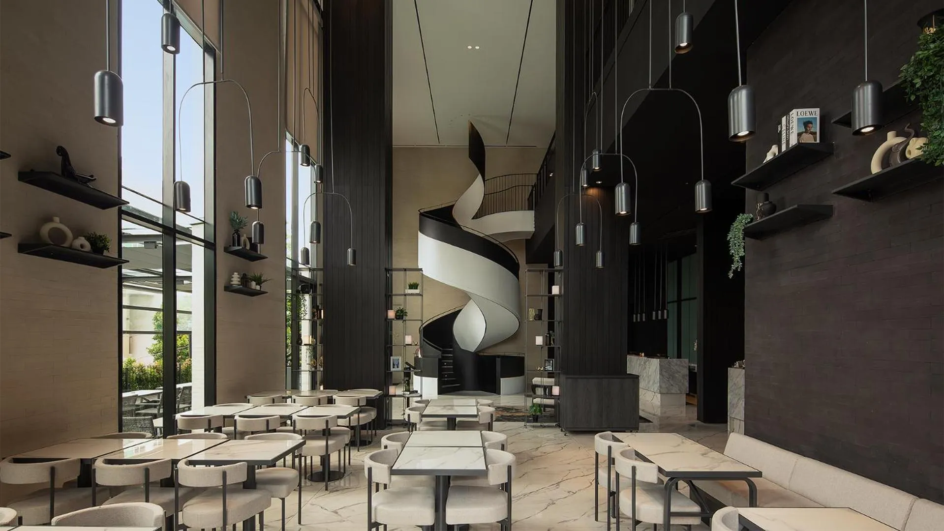 Restaurant/places to eat in REZ Hotel Semarang