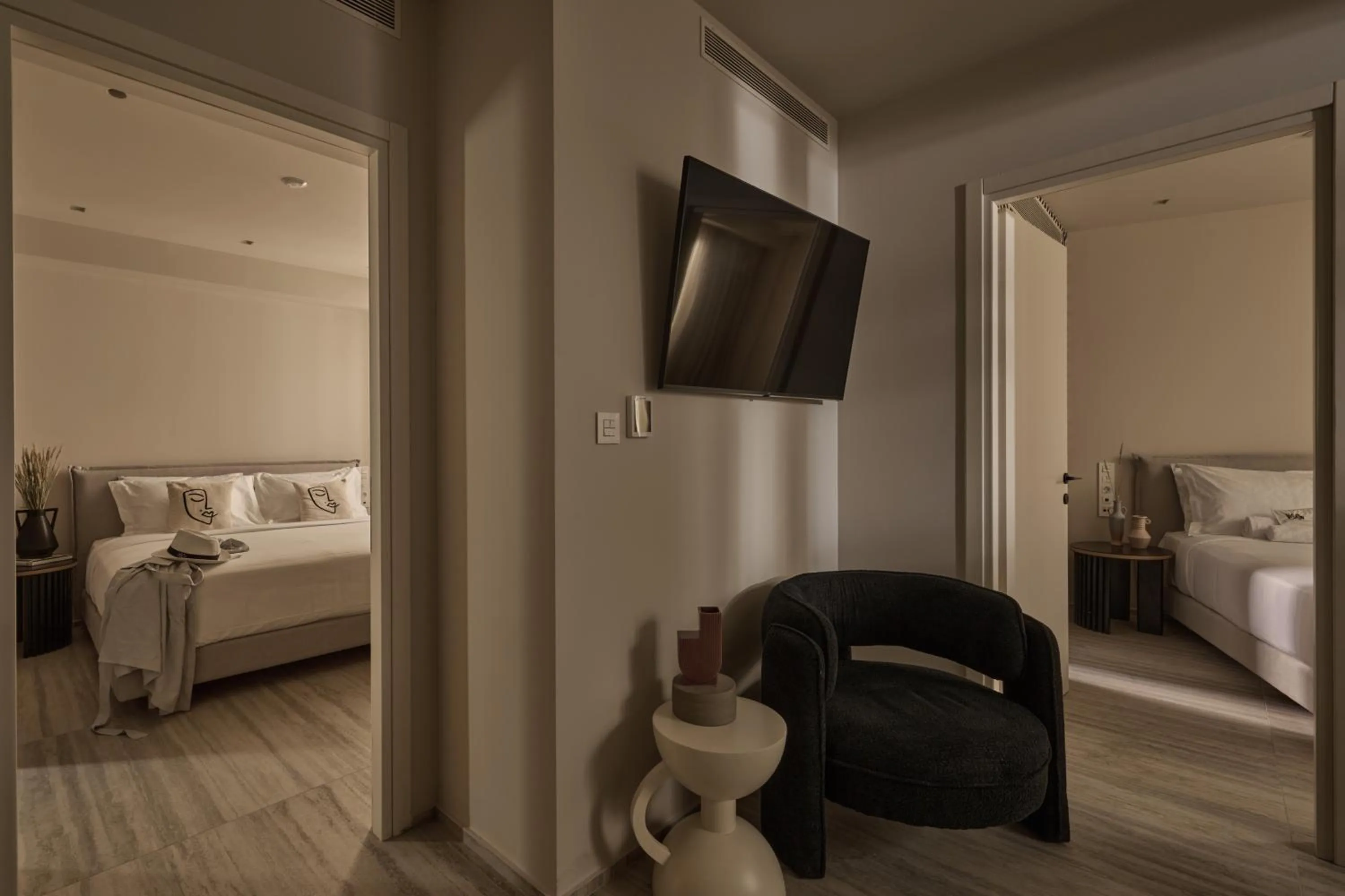 TV and multimedia, Bed in VISION OMONIA, ATHENS