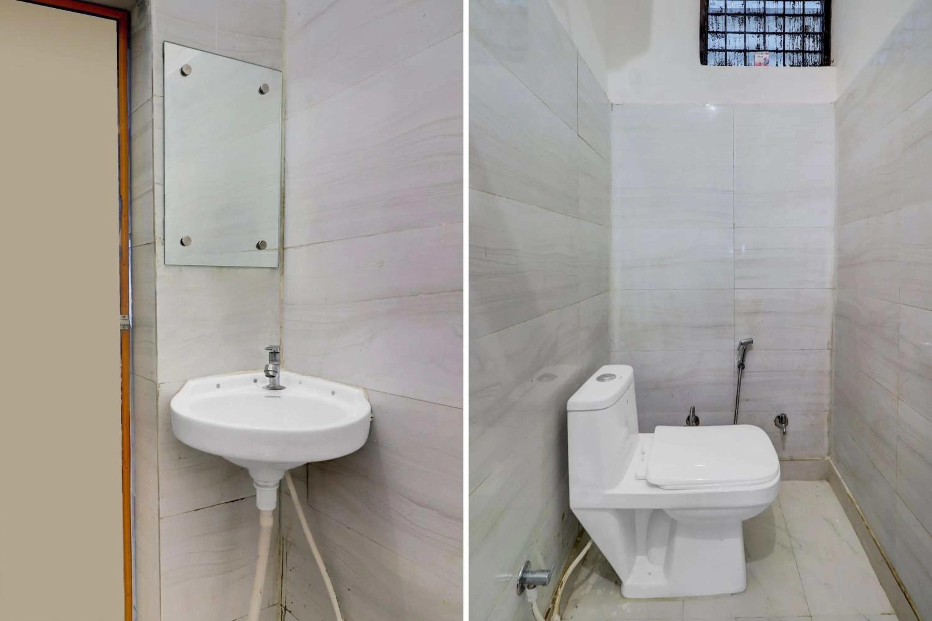 Bathroom in Itsy Hotels Om Pushp Residency