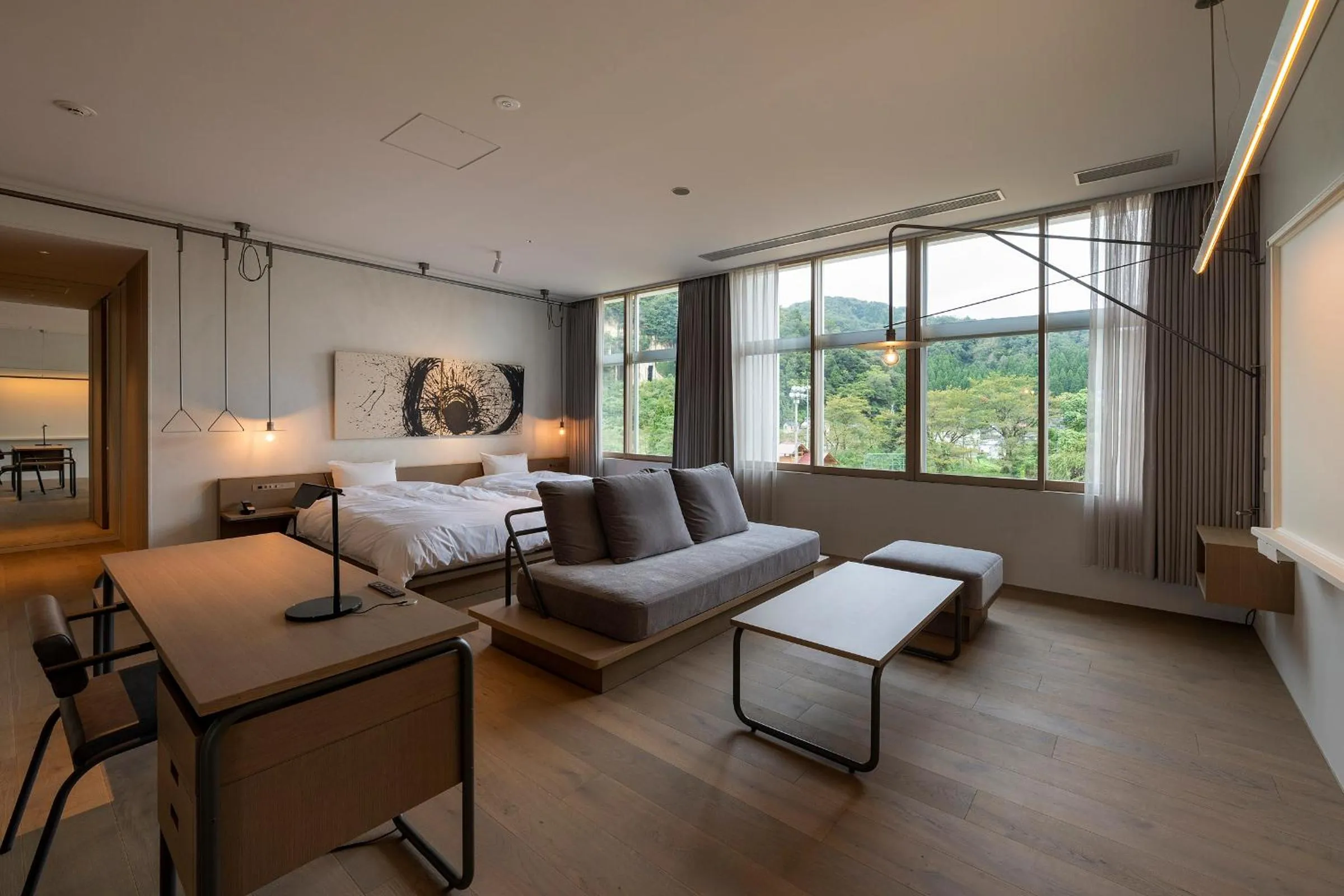 Photo of the whole room, Bed in Auberge eaufeu