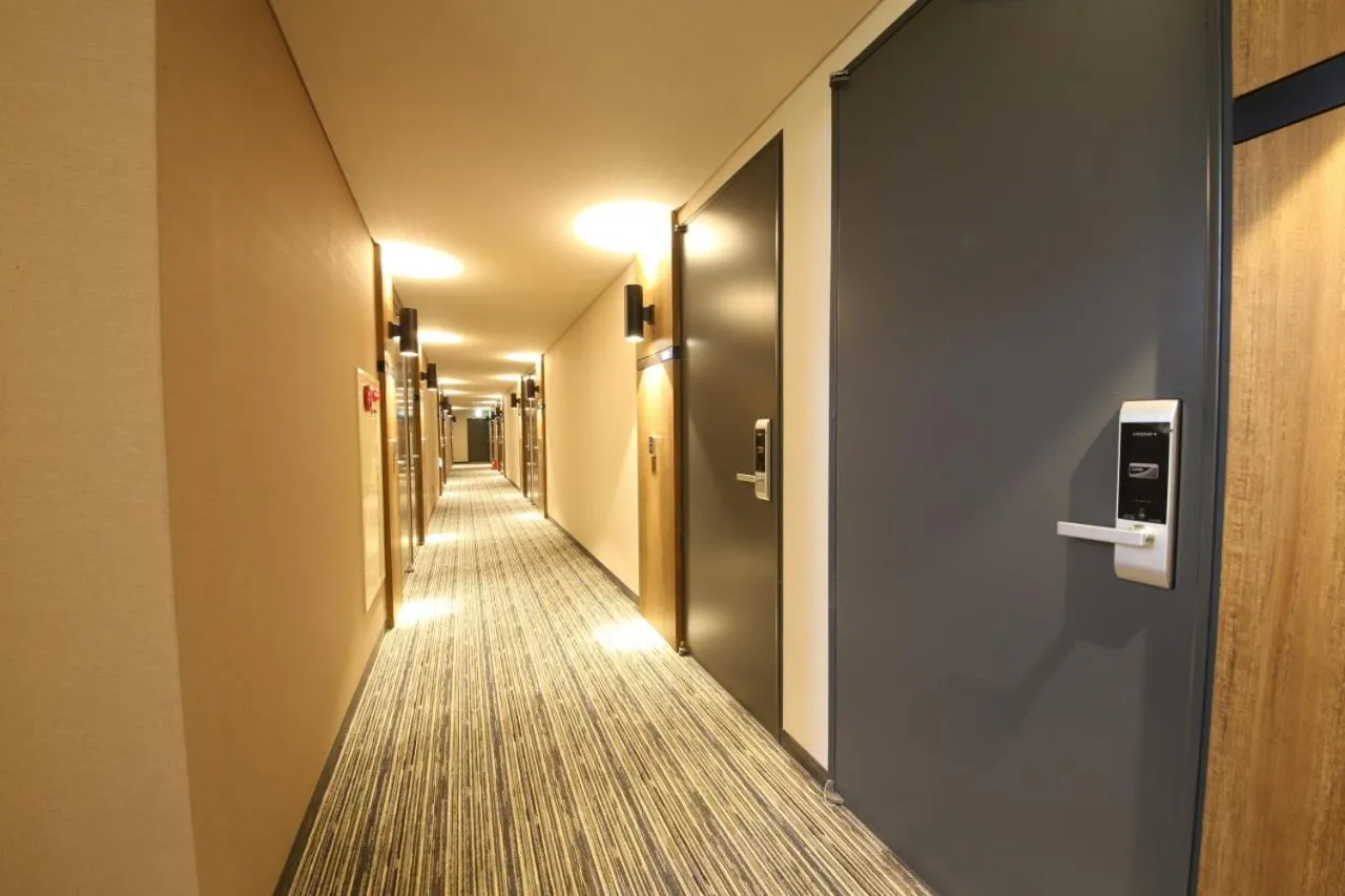 Property building in Hotel Yeoubi