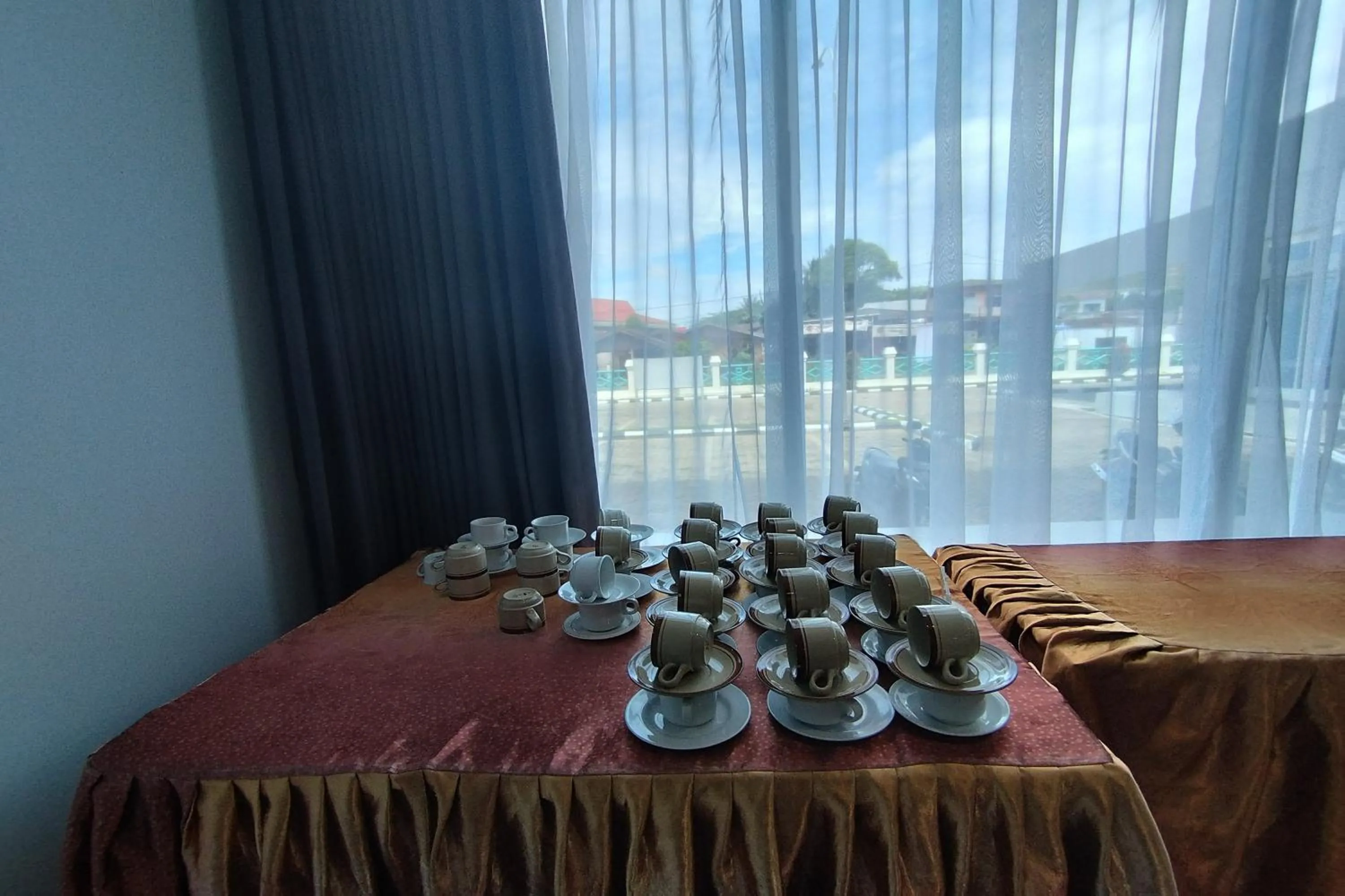 Food and drinks in Hotel Sutha Inn Syariah