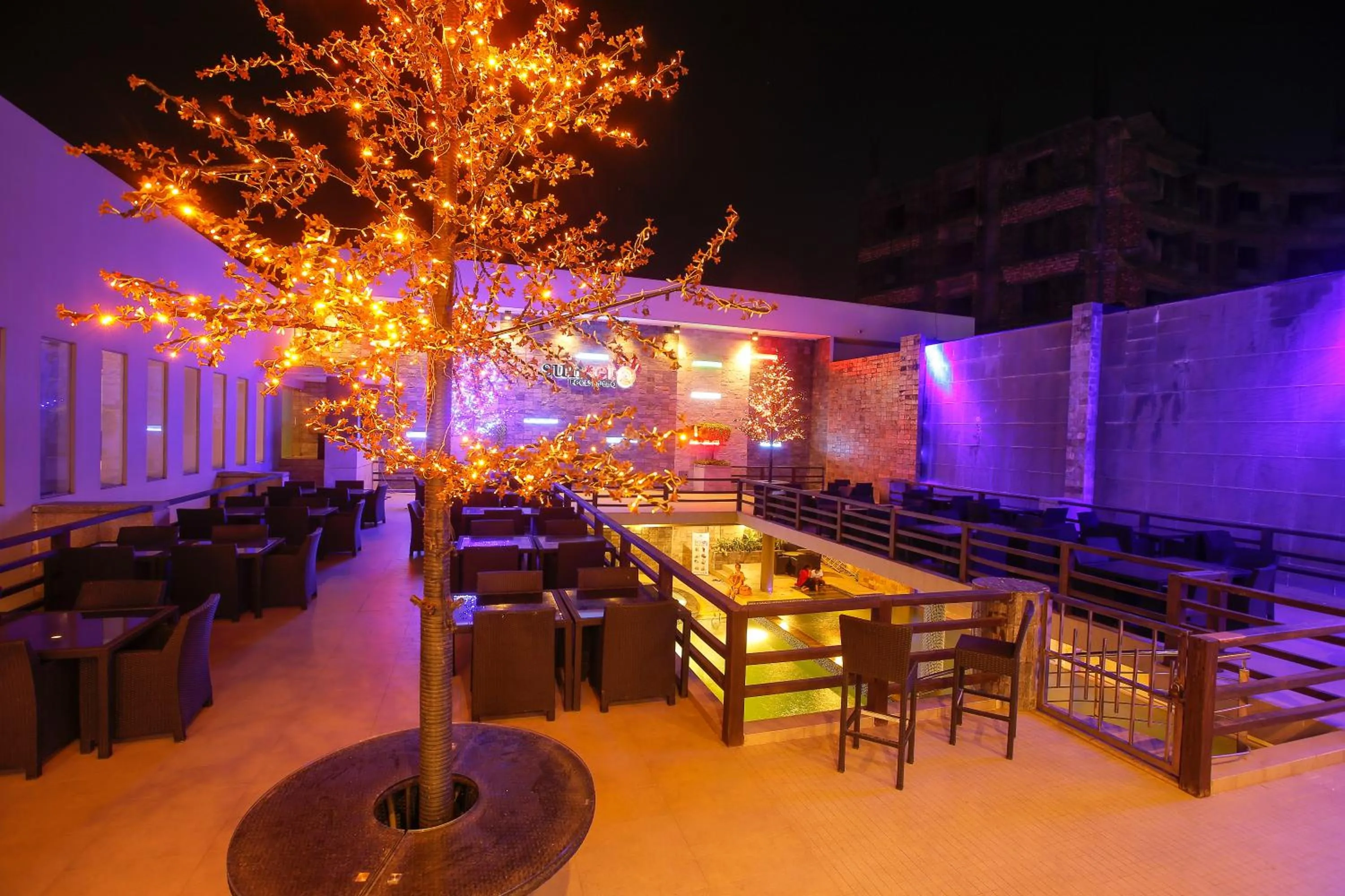 Sunset in Long Beach Hotel