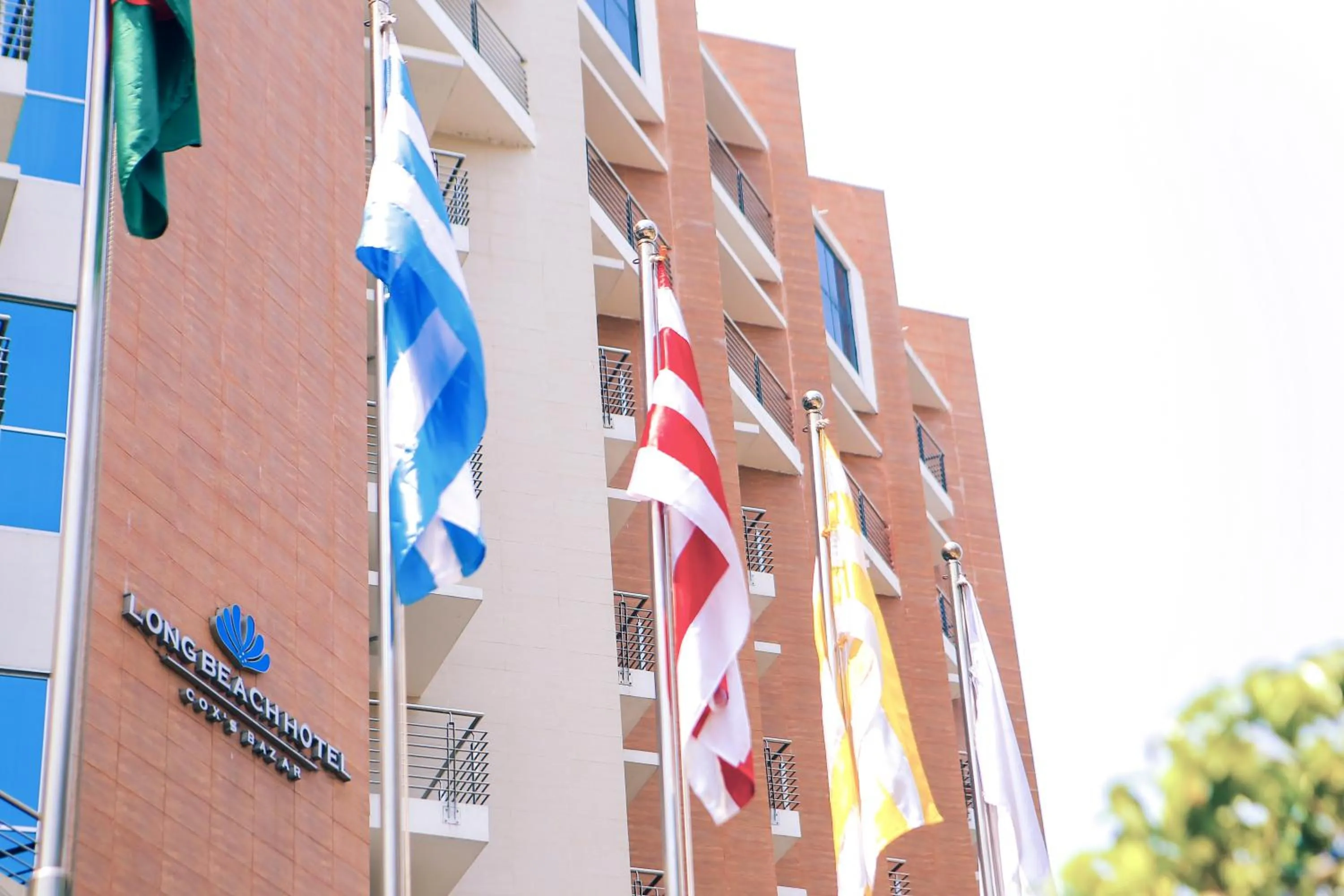 Property building in Long Beach Hotel