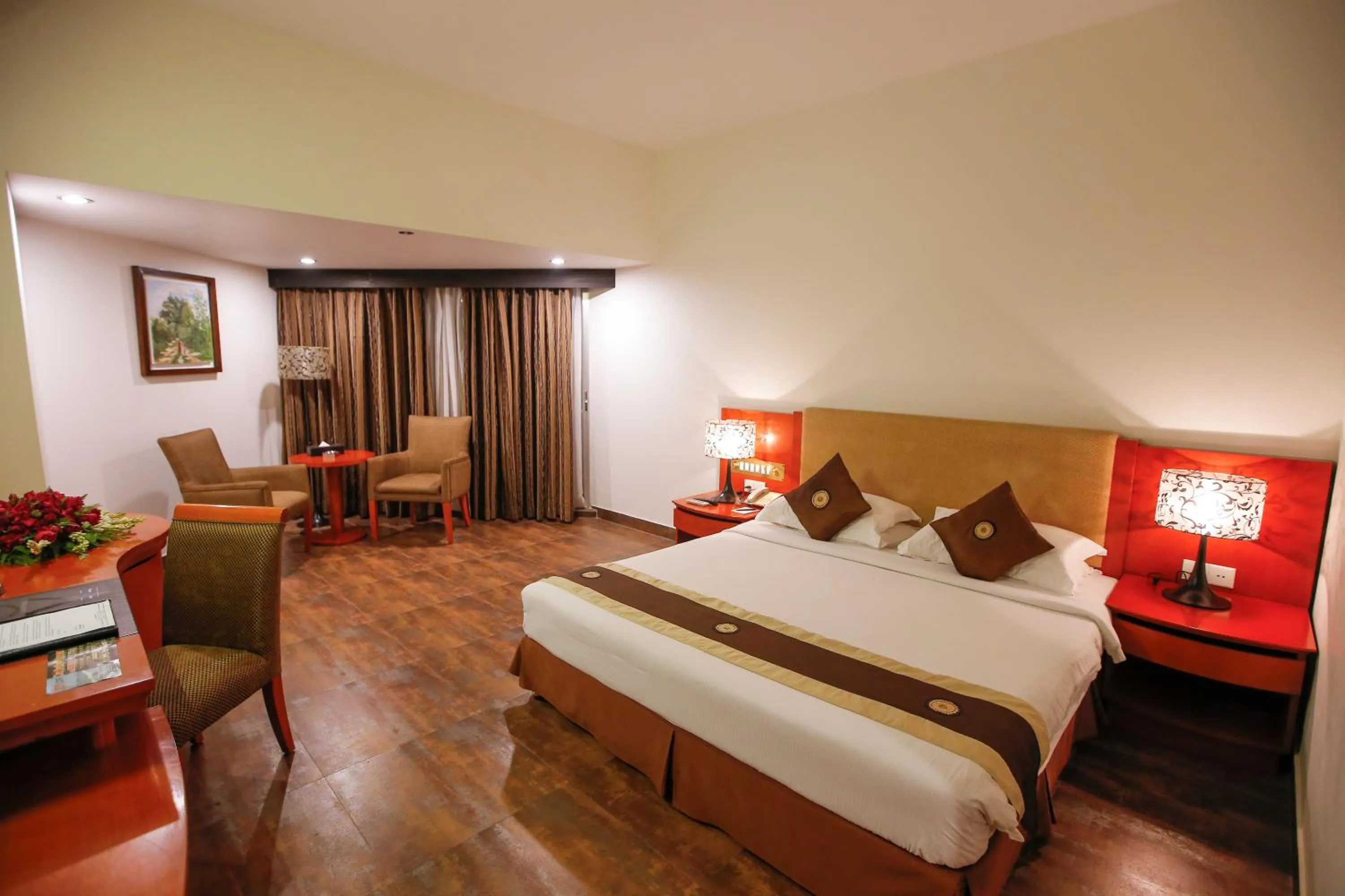 Bed in Long Beach Hotel