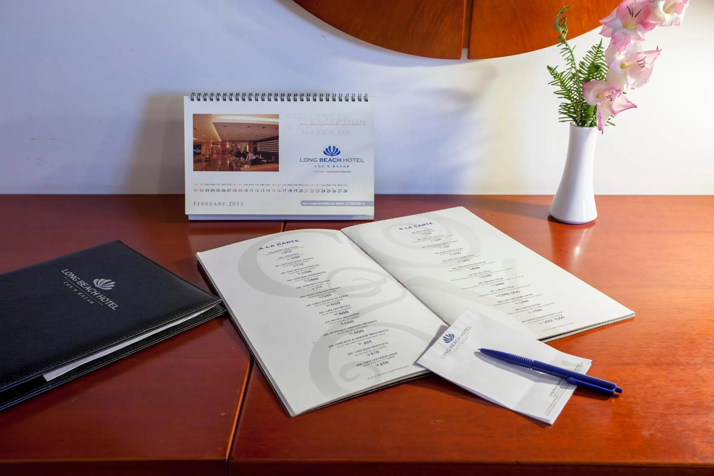 Decorative detail in Long Beach Hotel