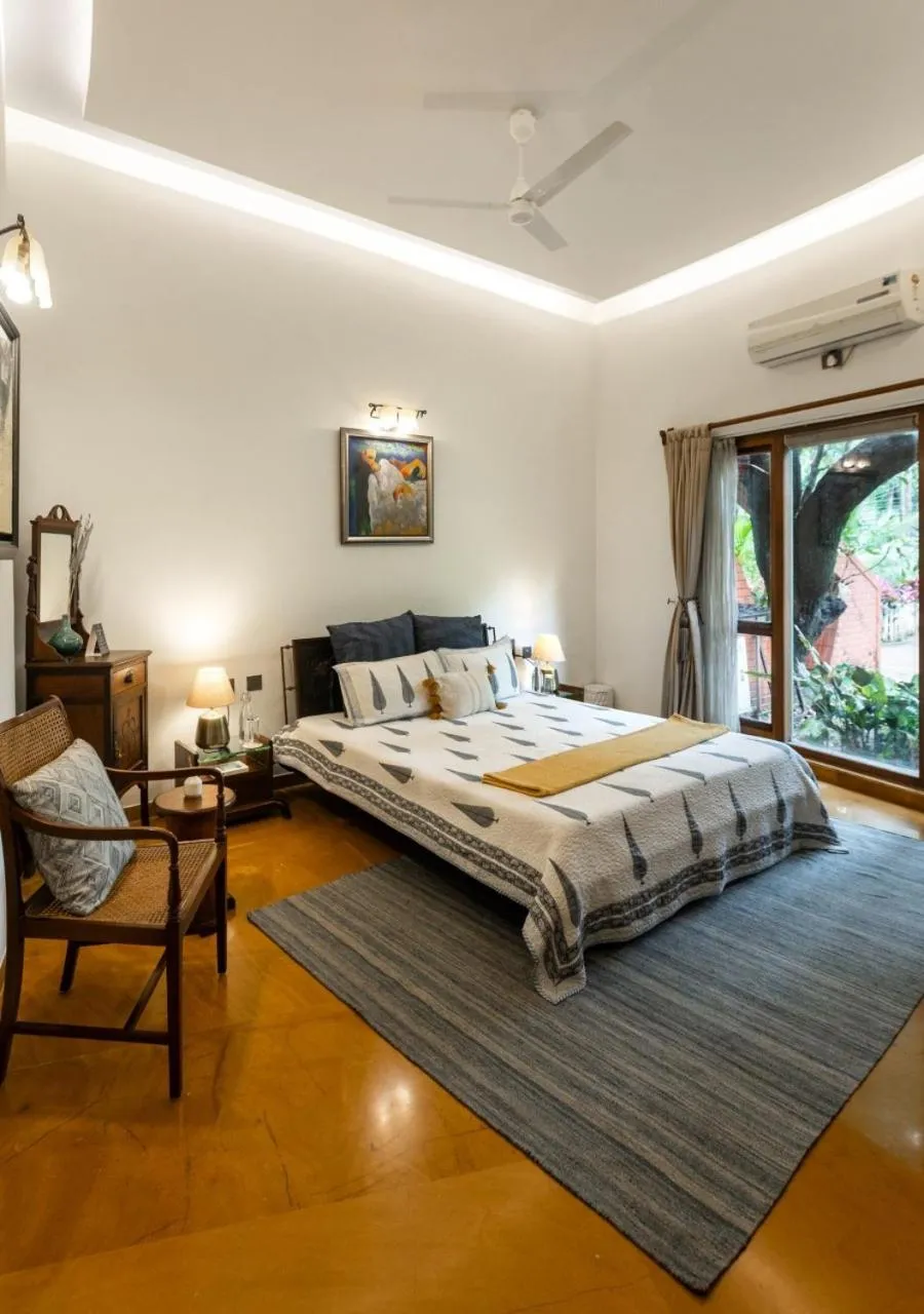 Bed in LohonoStays Villa Lani