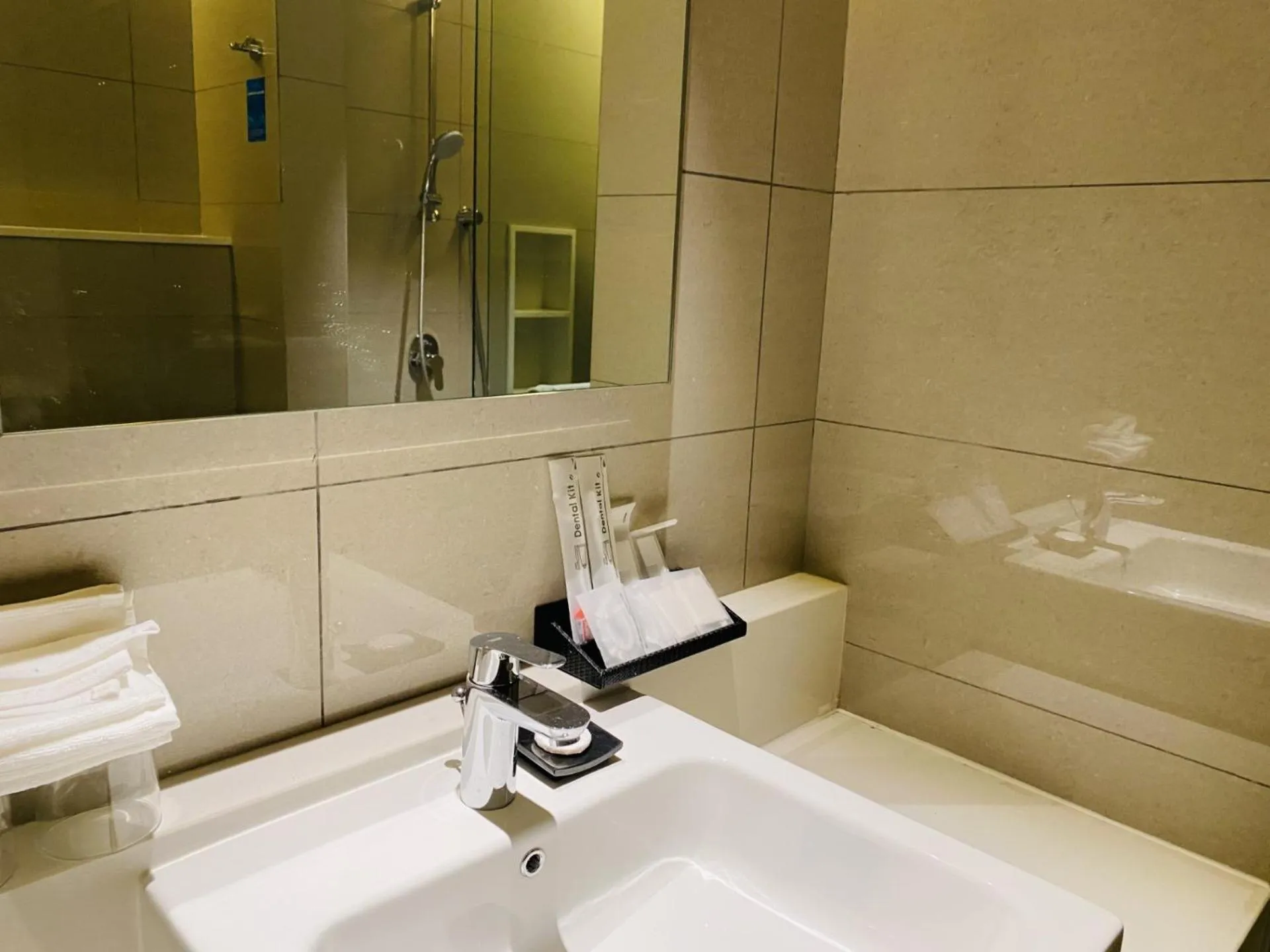 Bathroom in Tribeca Serviced Hotel by Millennium