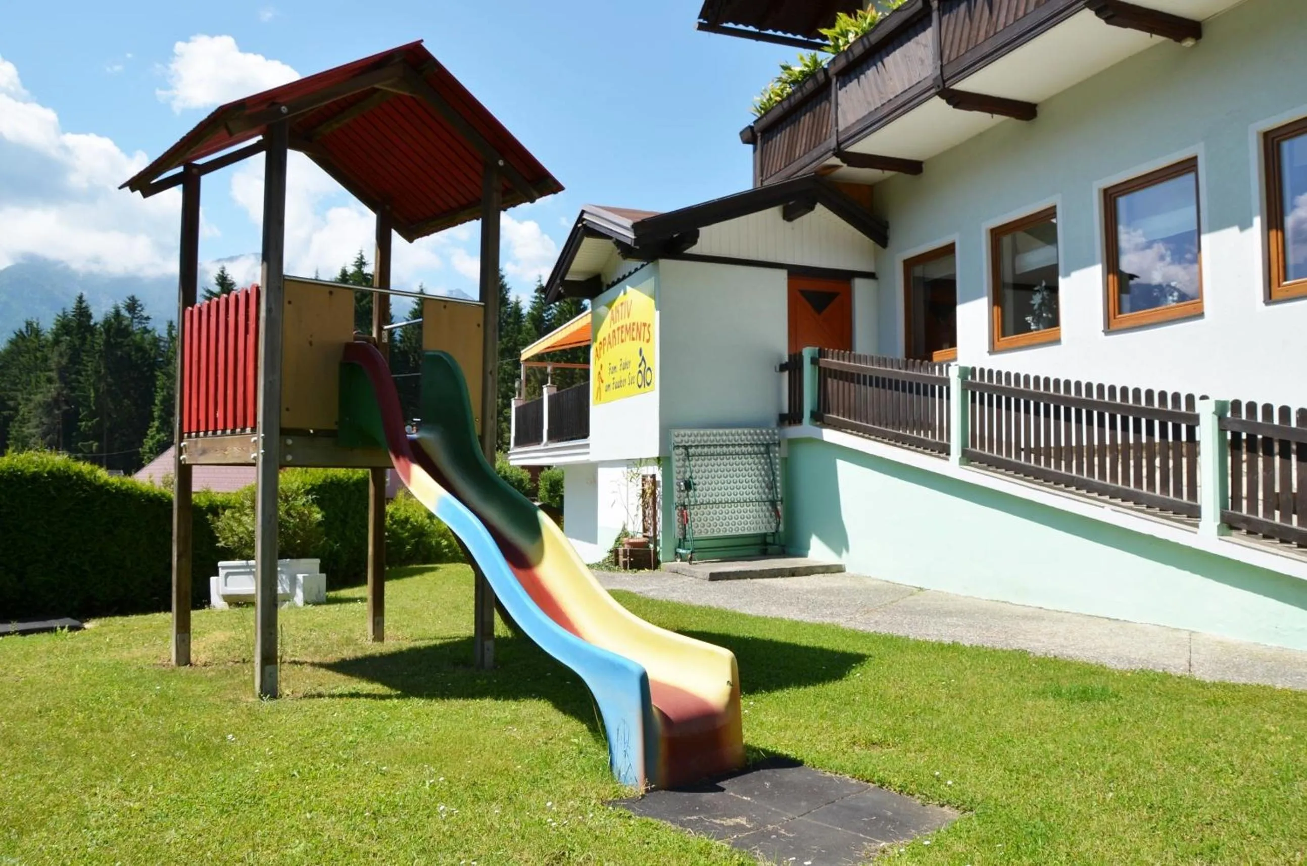 Day in Karawanken Lodge