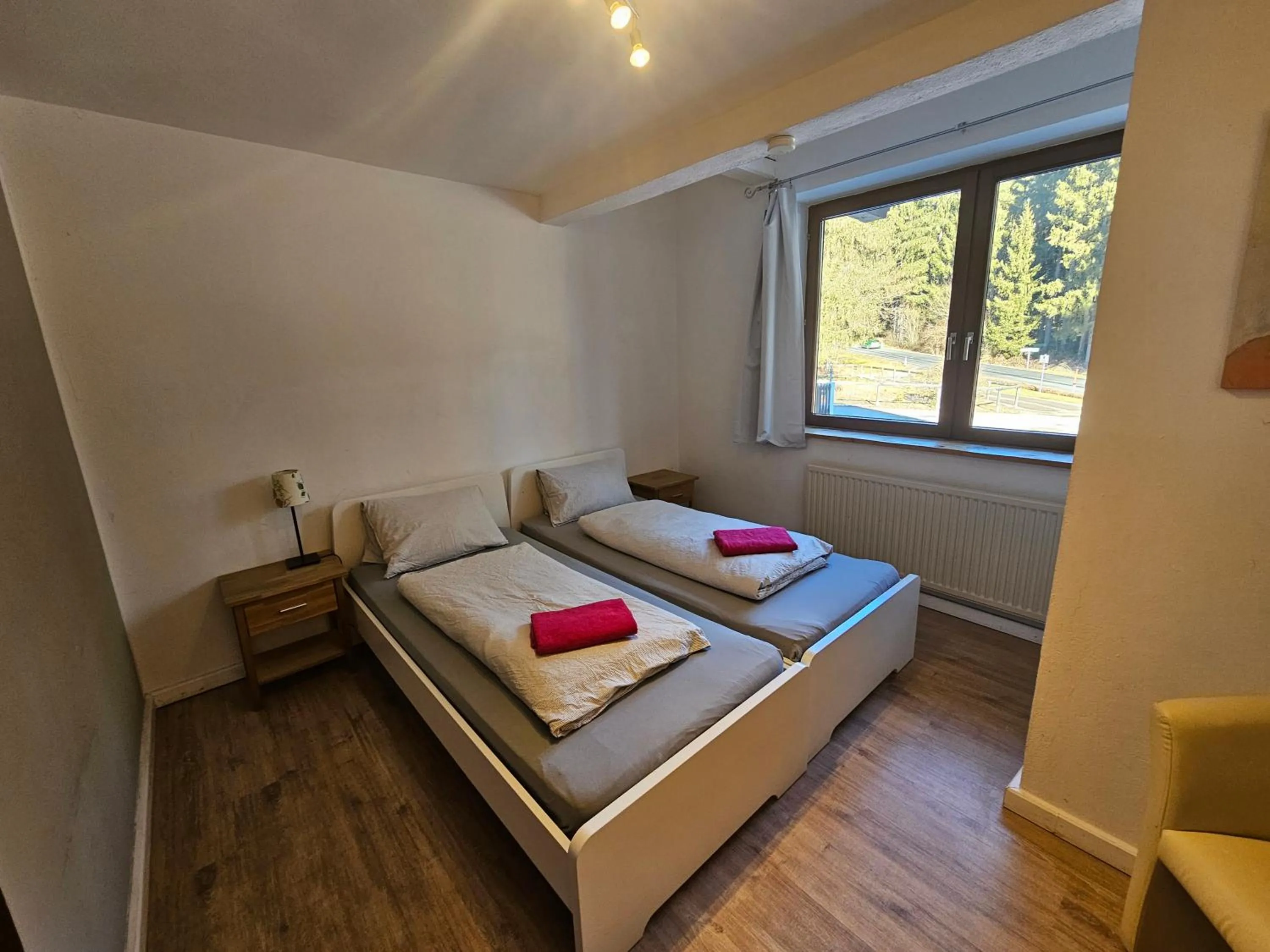 Photo of the whole room, Bed in Karawanken Lodge