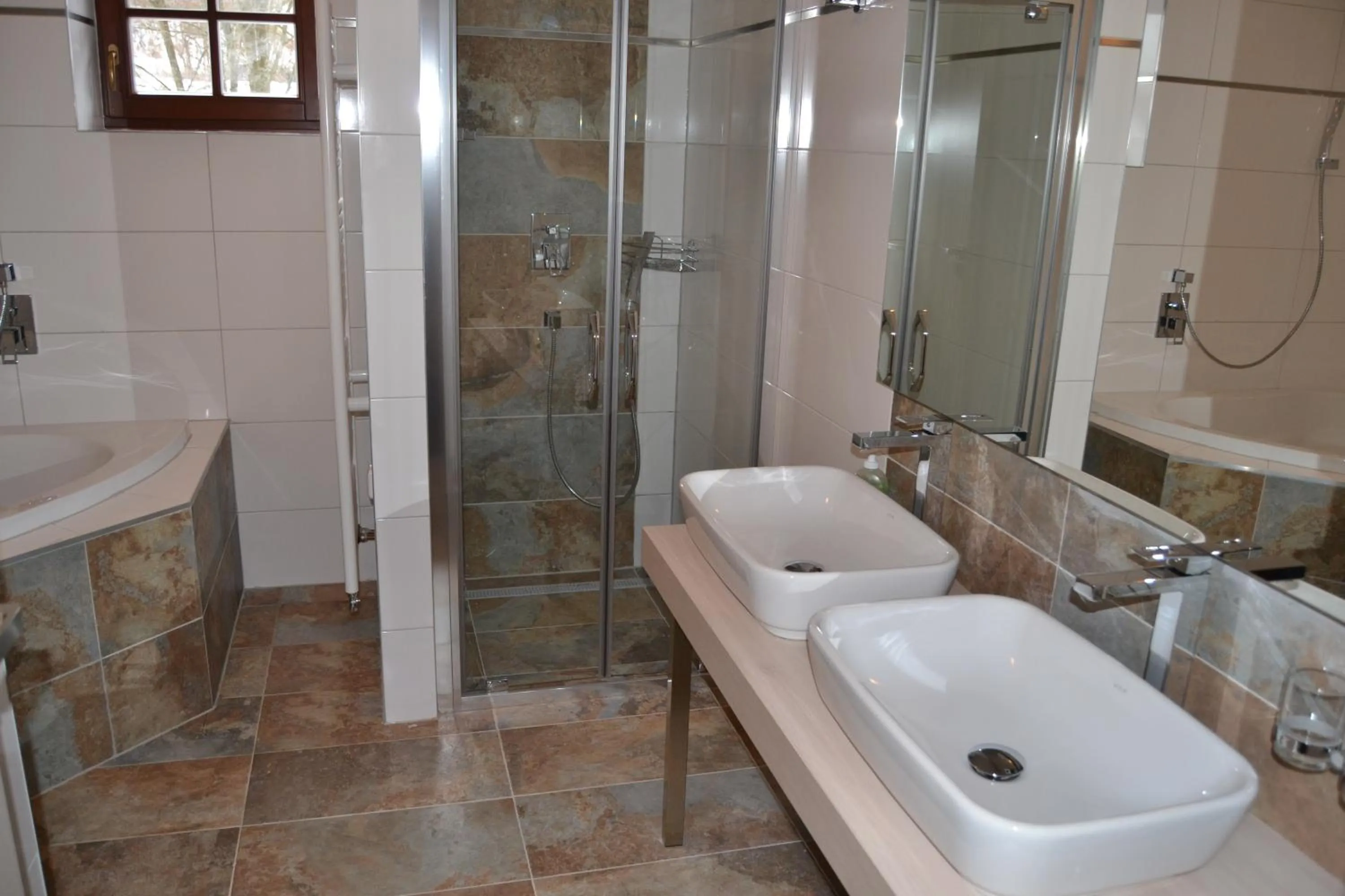 Shower in Wellness hotel Sauna