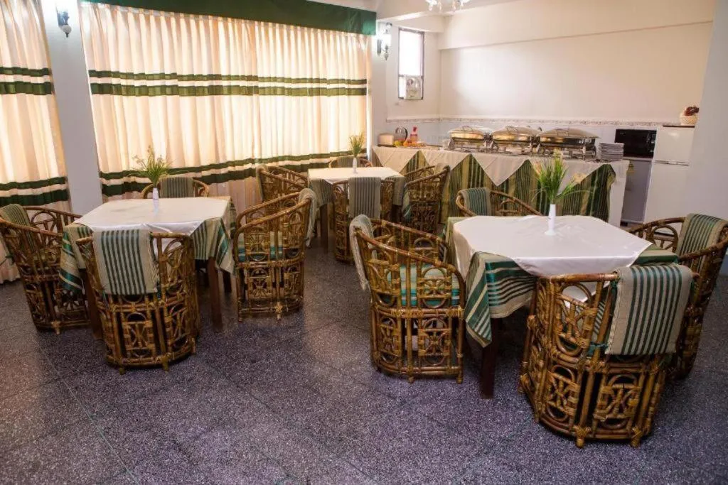 Meridian Hotel & Restaurant