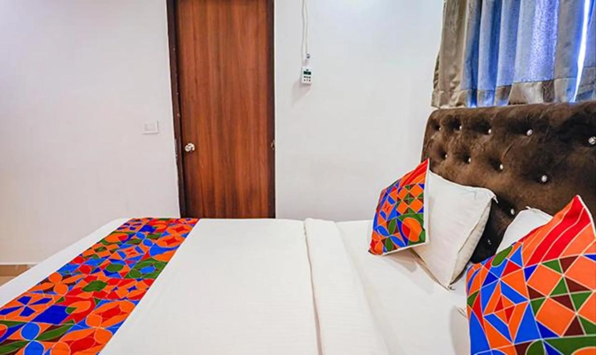 Bed in FabHotel Earth - Nr Guindy Industrial Estate
