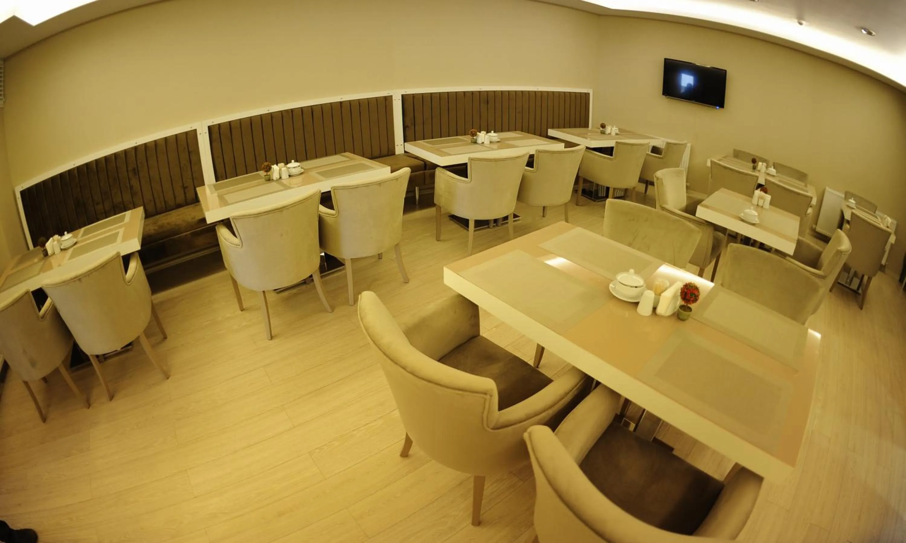 Breakfast in Serenti Pamuk Hotel