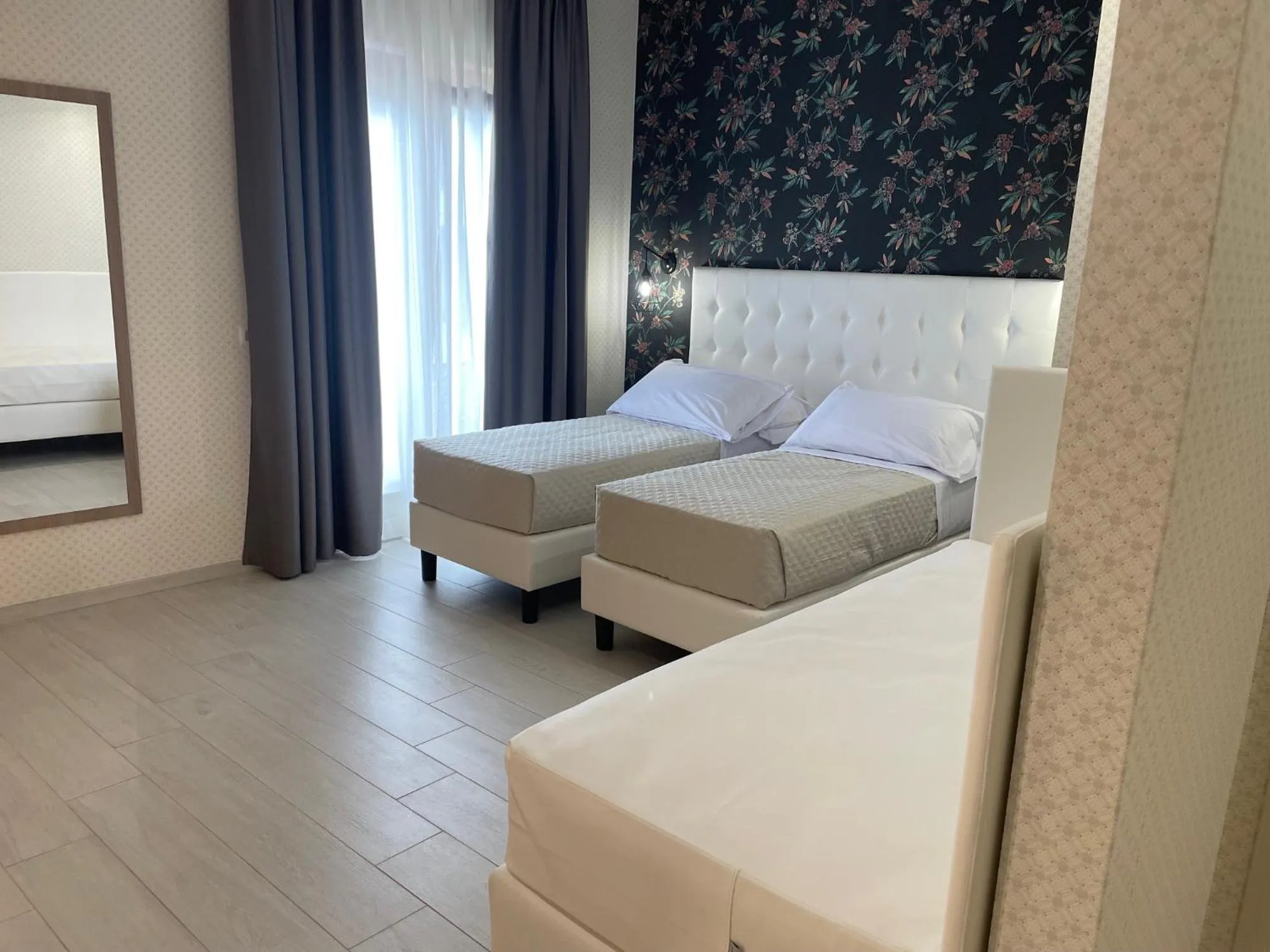 Bed in Castrichella Boutique Hotel Rome Airport