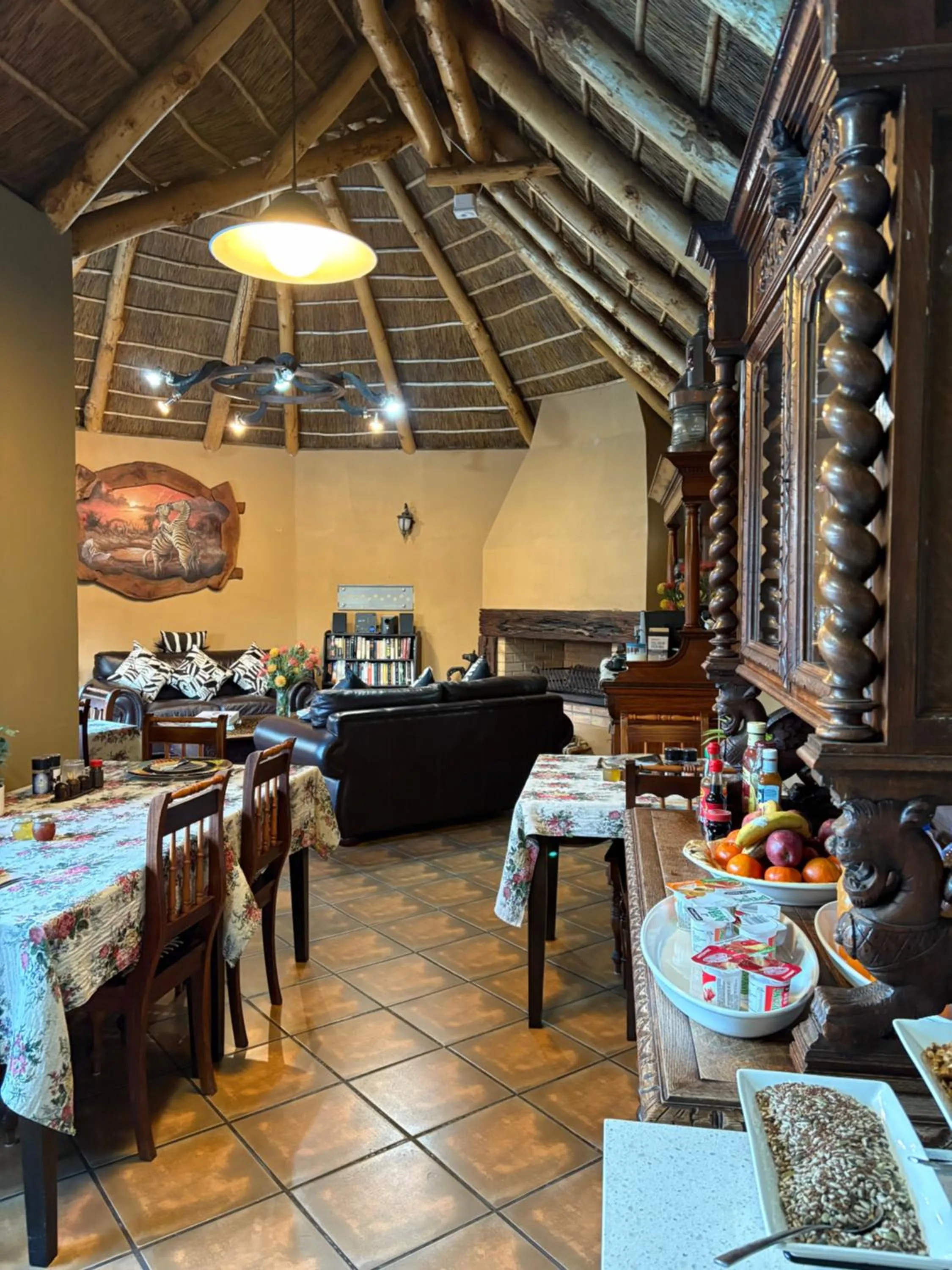 Breakfast in Mountain Dew Guest House