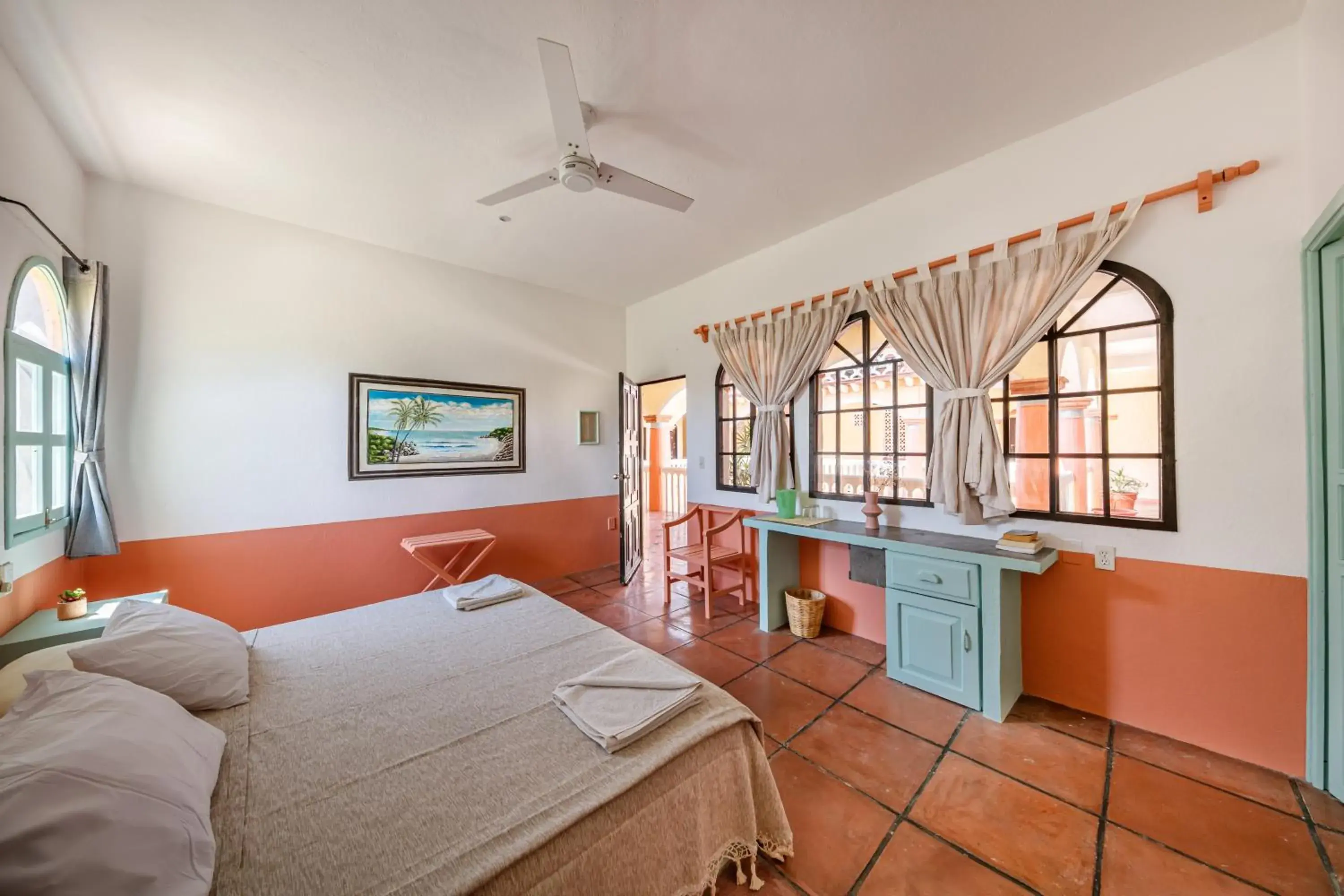 Standard King Room in Hotel Flor de Maria Standard King Room in Hotel Flor de Maria