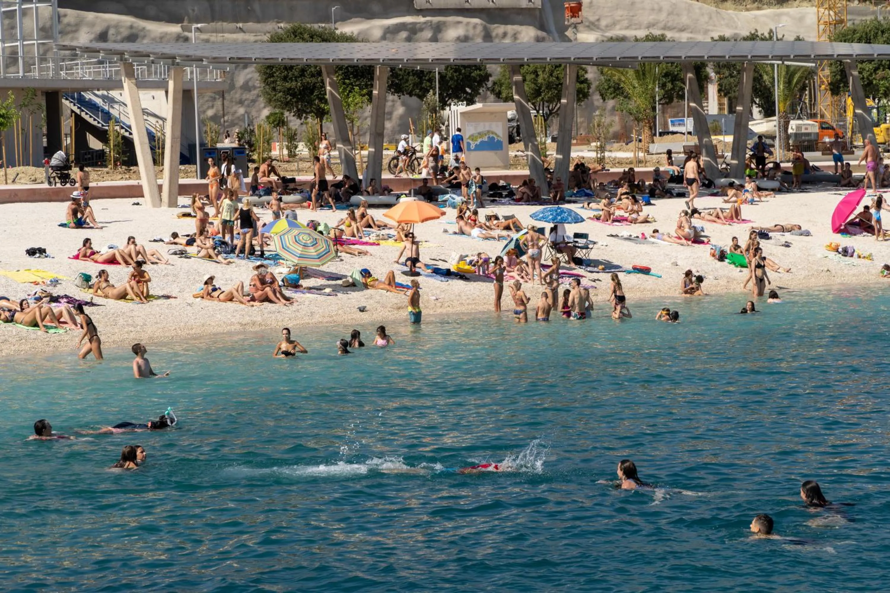 Beach in Apartments Cordis