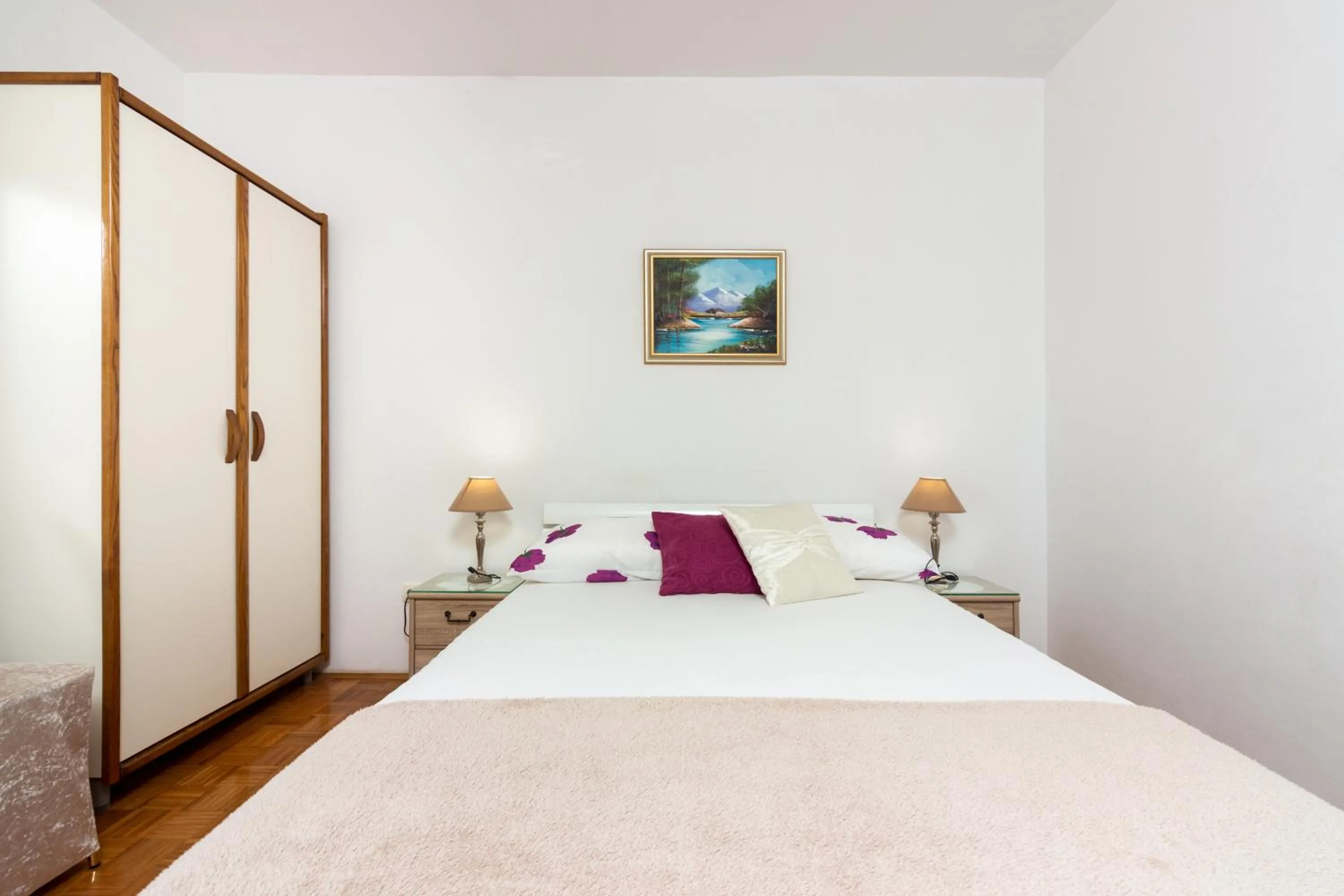 Bed in Apartments Cordis