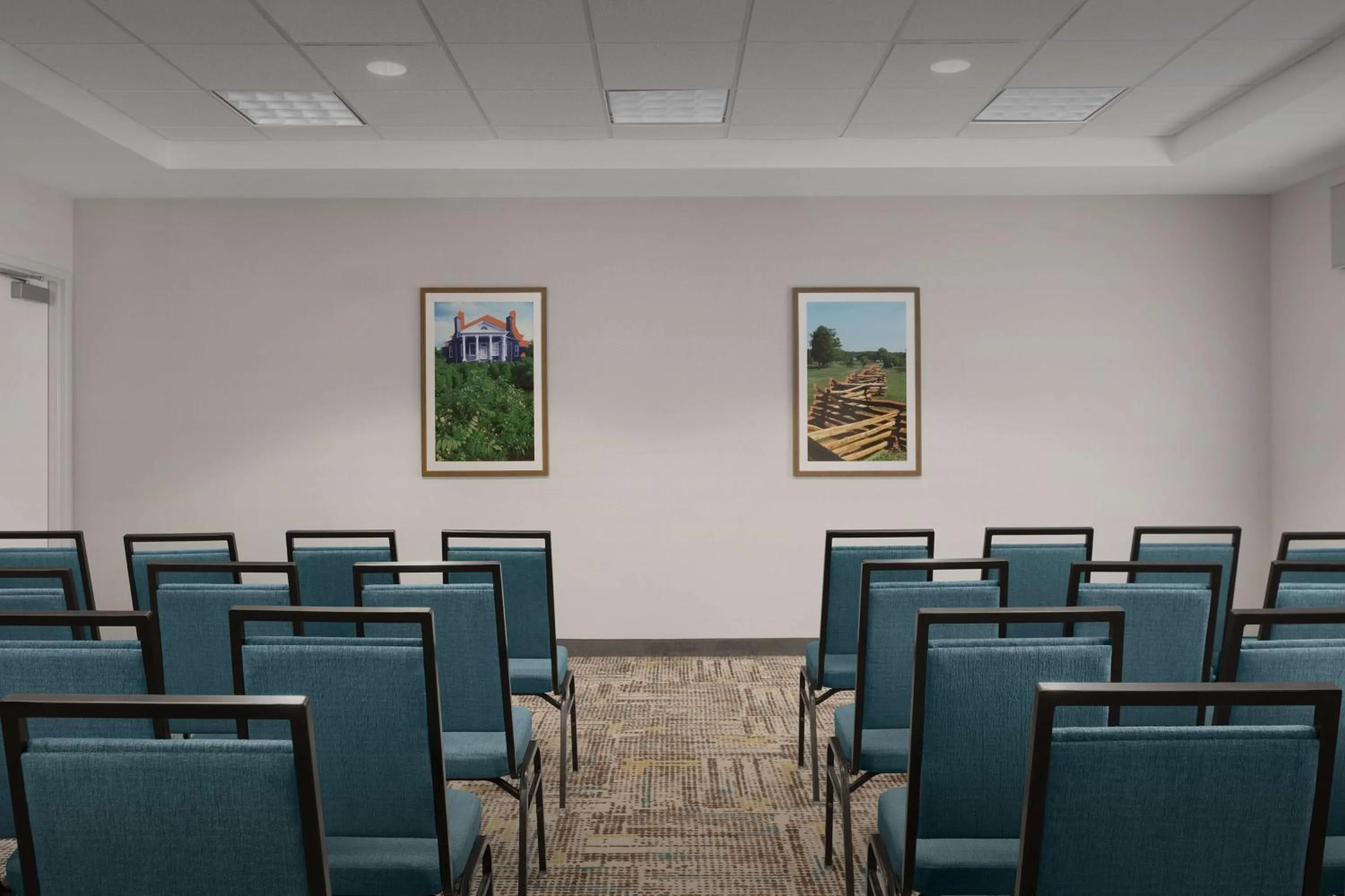 Meeting/conference room in Hampton Inn and Suites Lynchburg