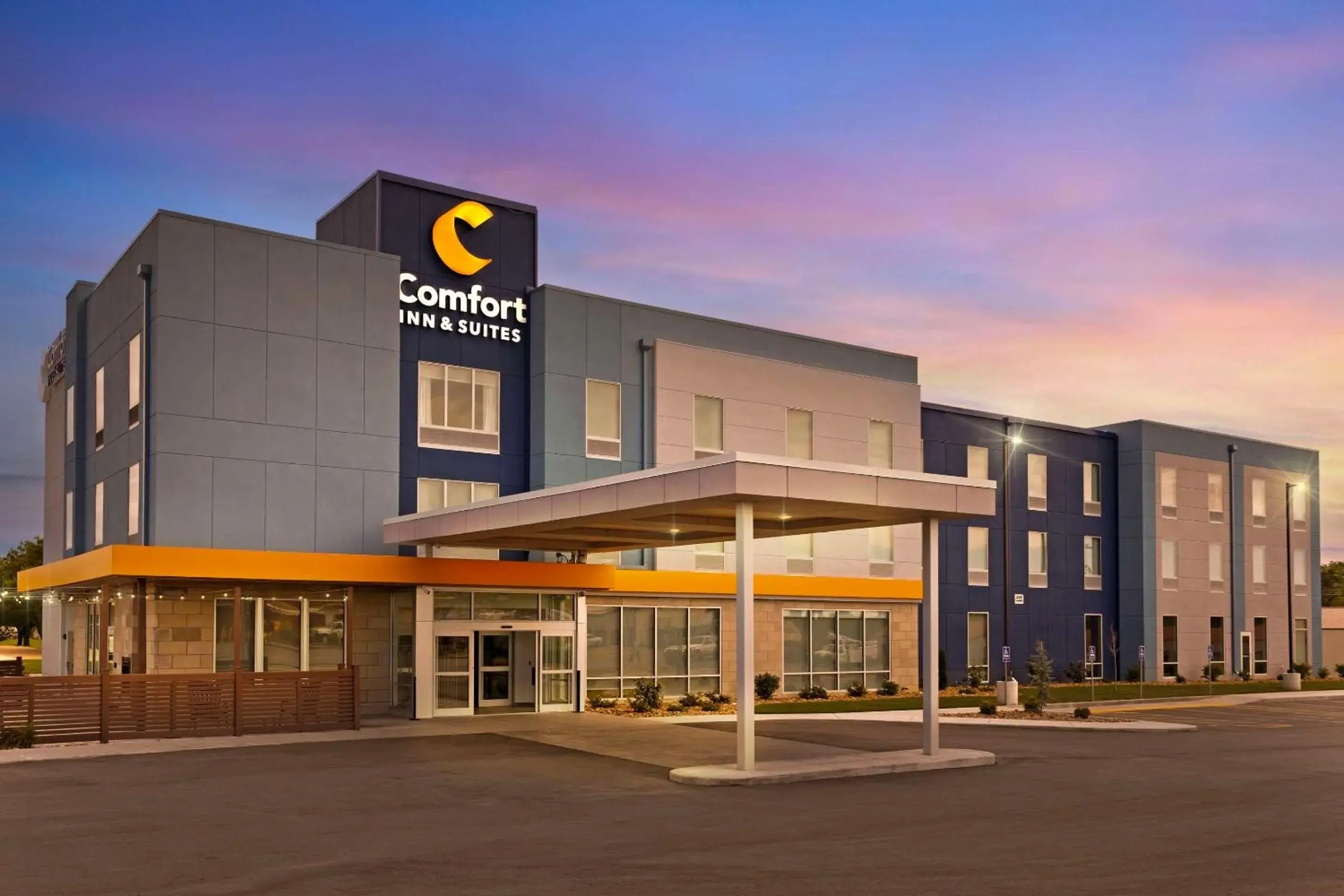 Comfort Inn & Suites US-60 Comfort Inn & Suites US-60