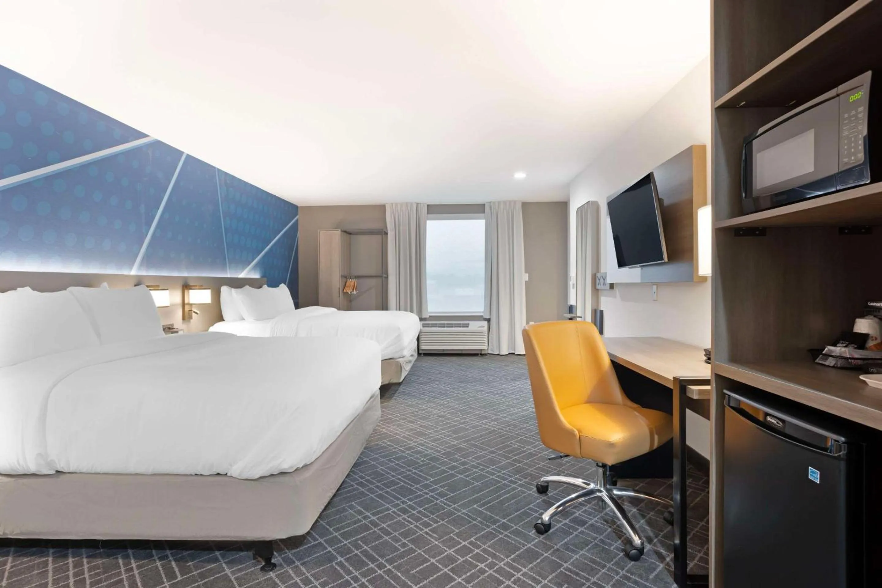 Bedroom, Bed in Comfort Inn & Suites Mountain Grove US-60