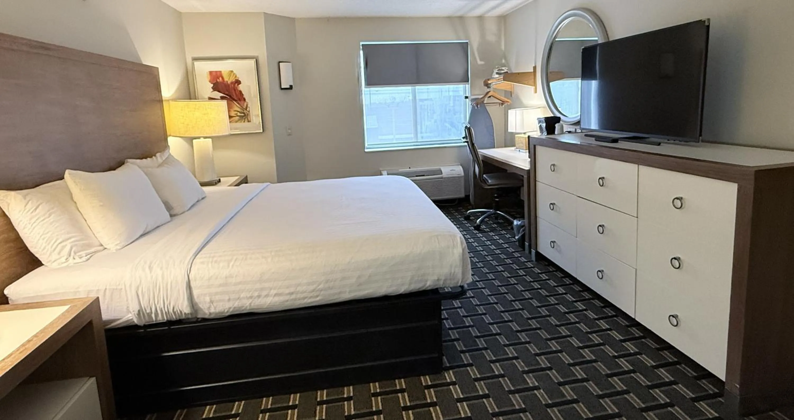 Bedroom, Bed in Edn Hotel